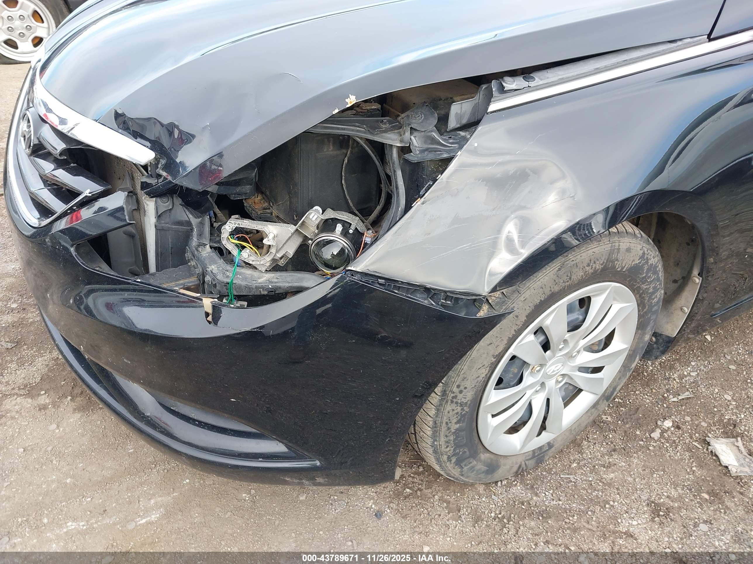 HYUNDAI SONATA image 6