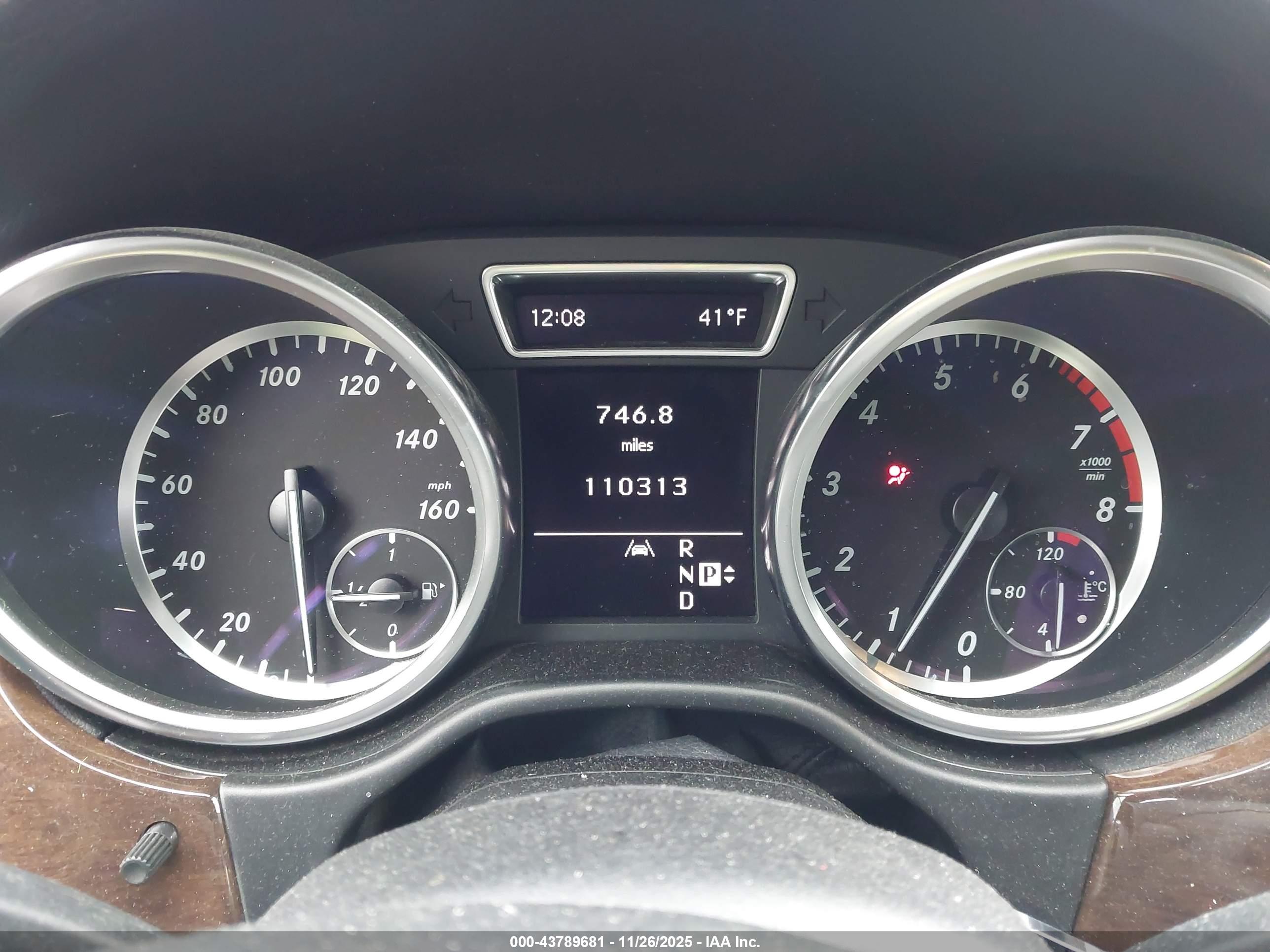 MERCEDES-BENZ ML image 7