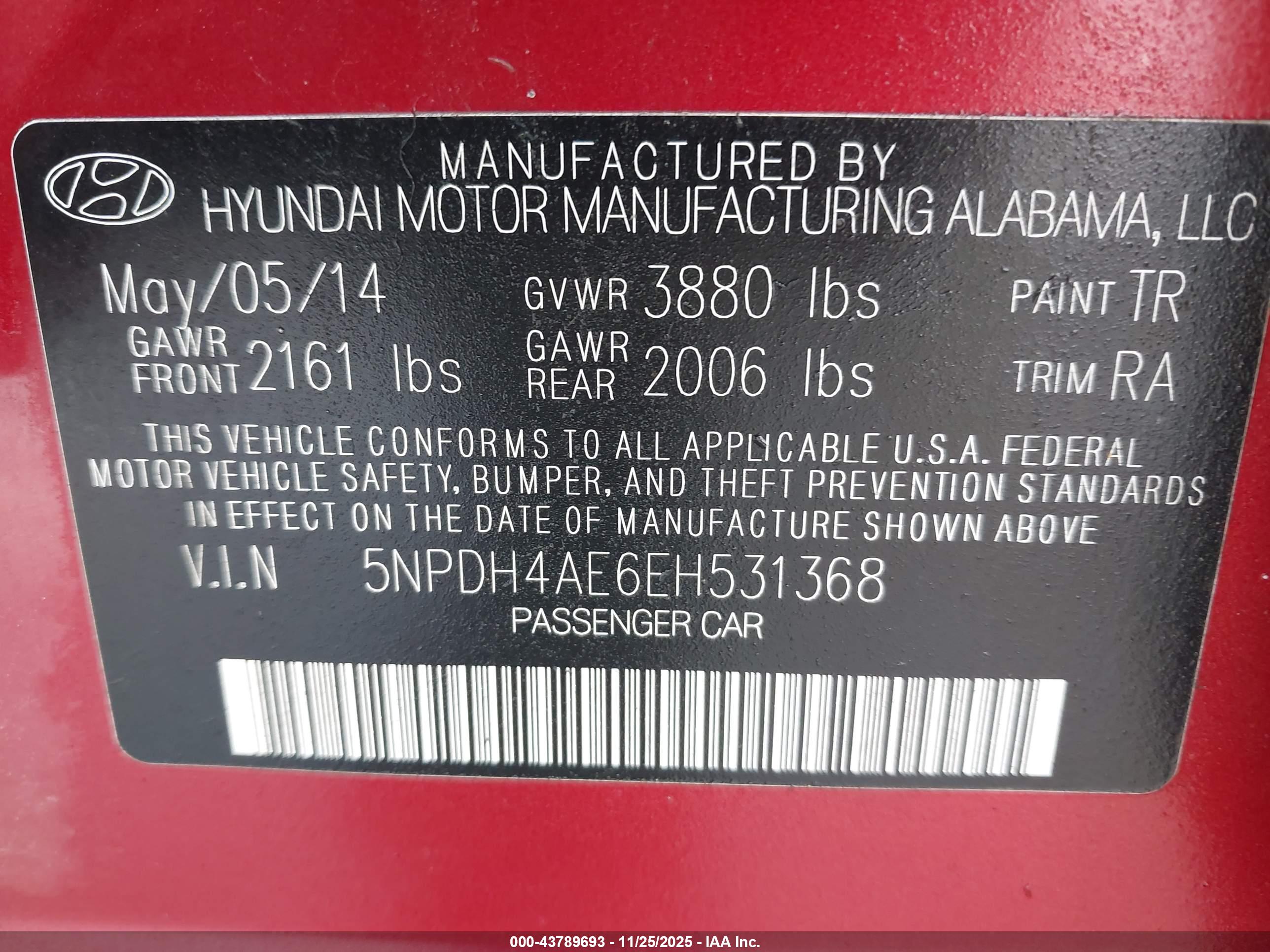 HYUNDAI ELANTRA image 9
