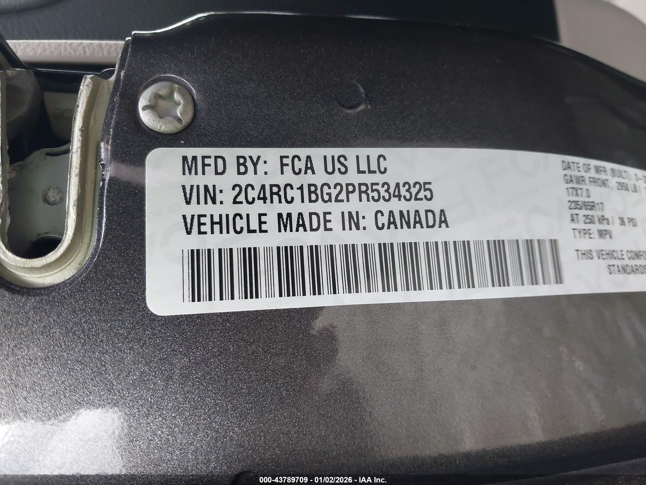 CHRYSLER PACIFICA image 9