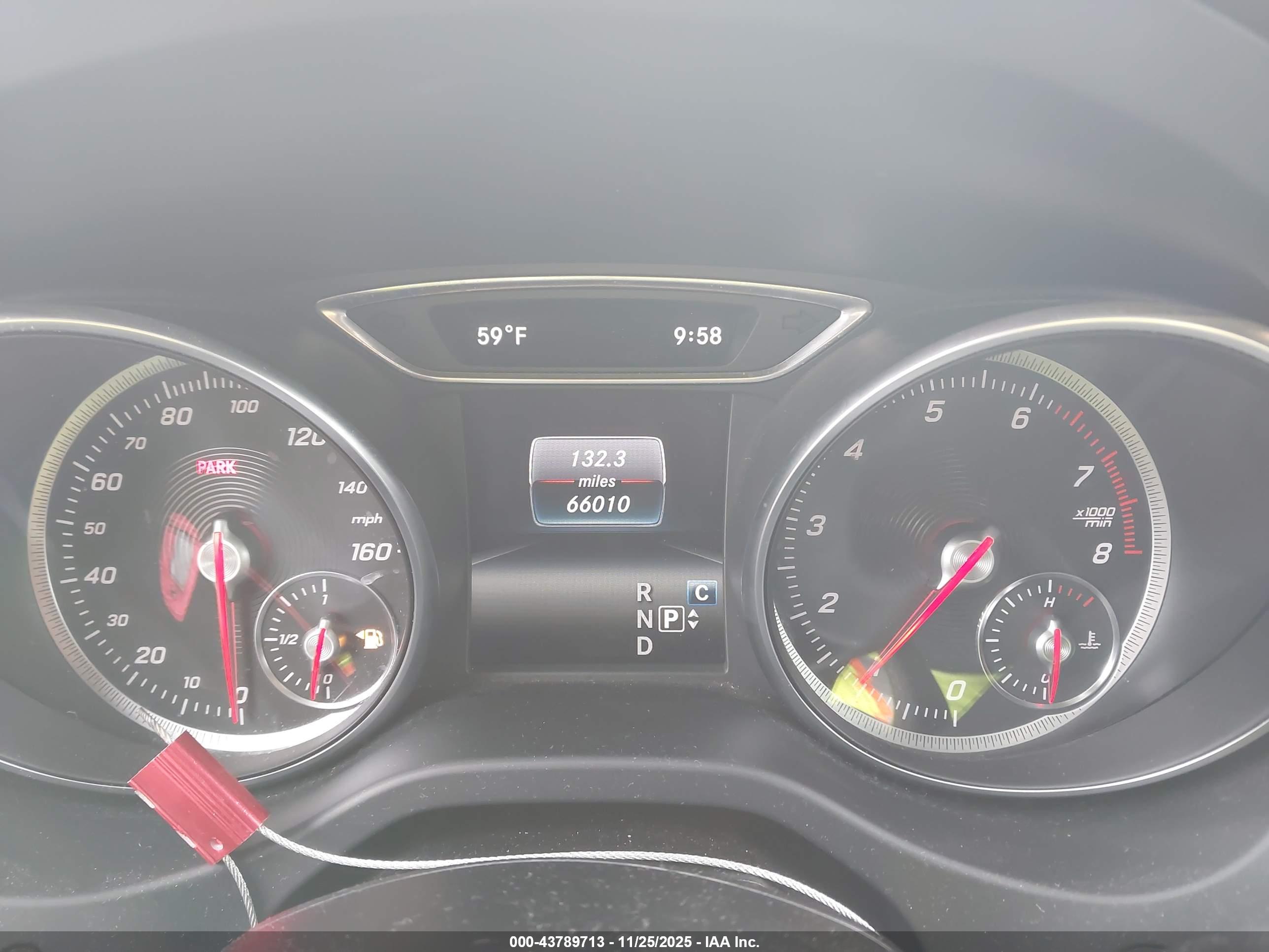 MERCEDES-BENZ GLA image 7