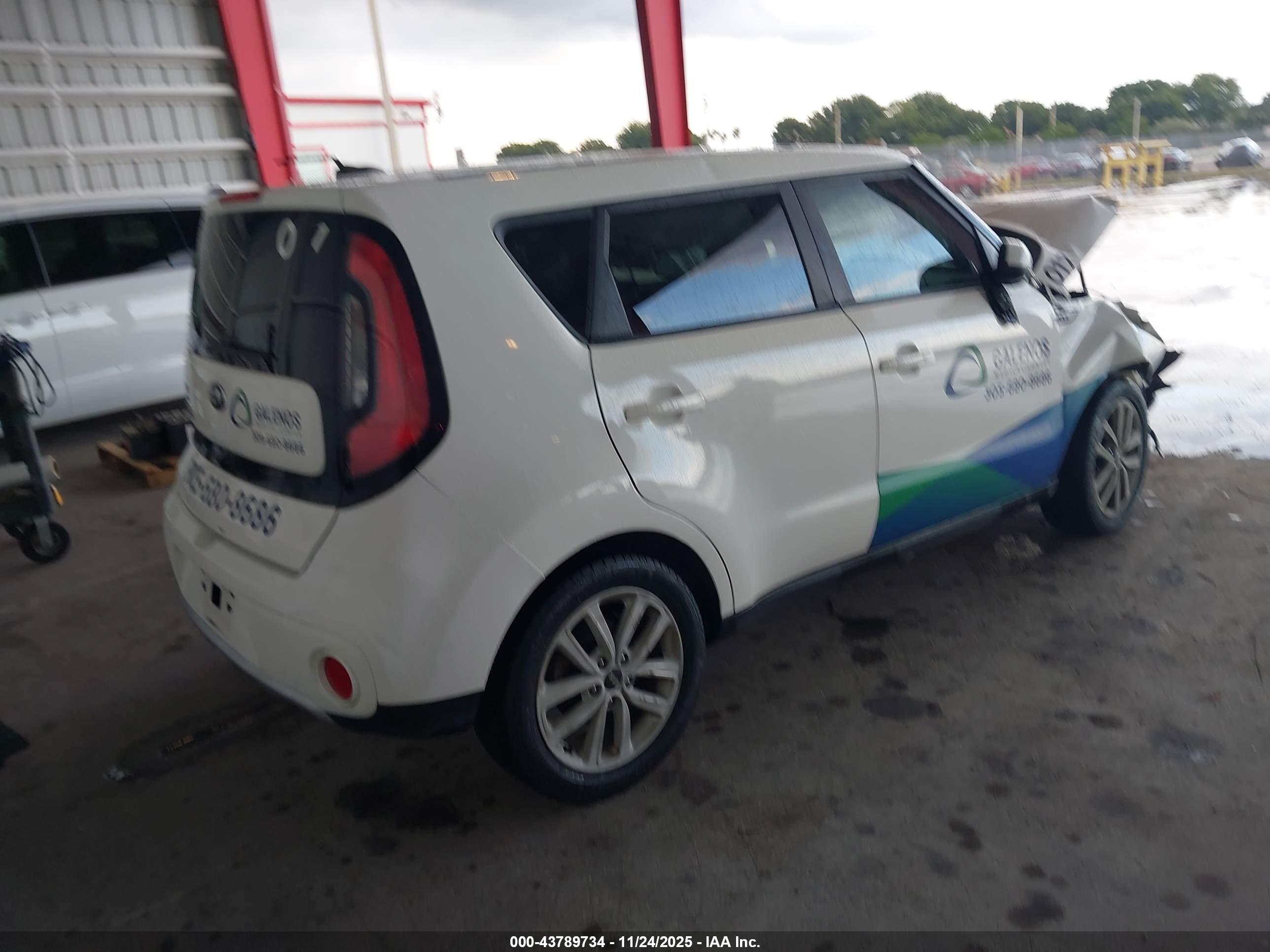 KIA SOUL image 4