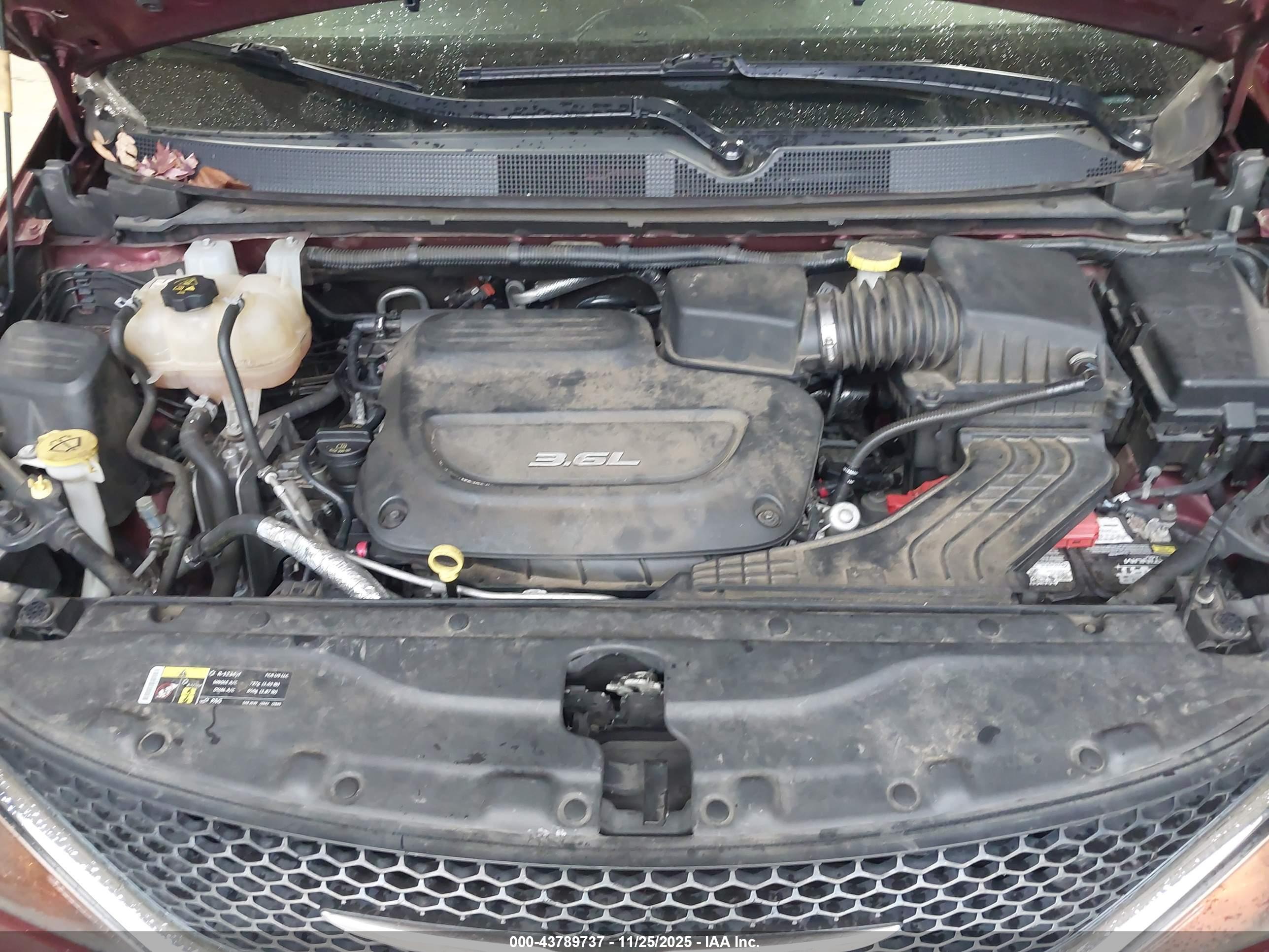 CHRYSLER PACIFICA image 10