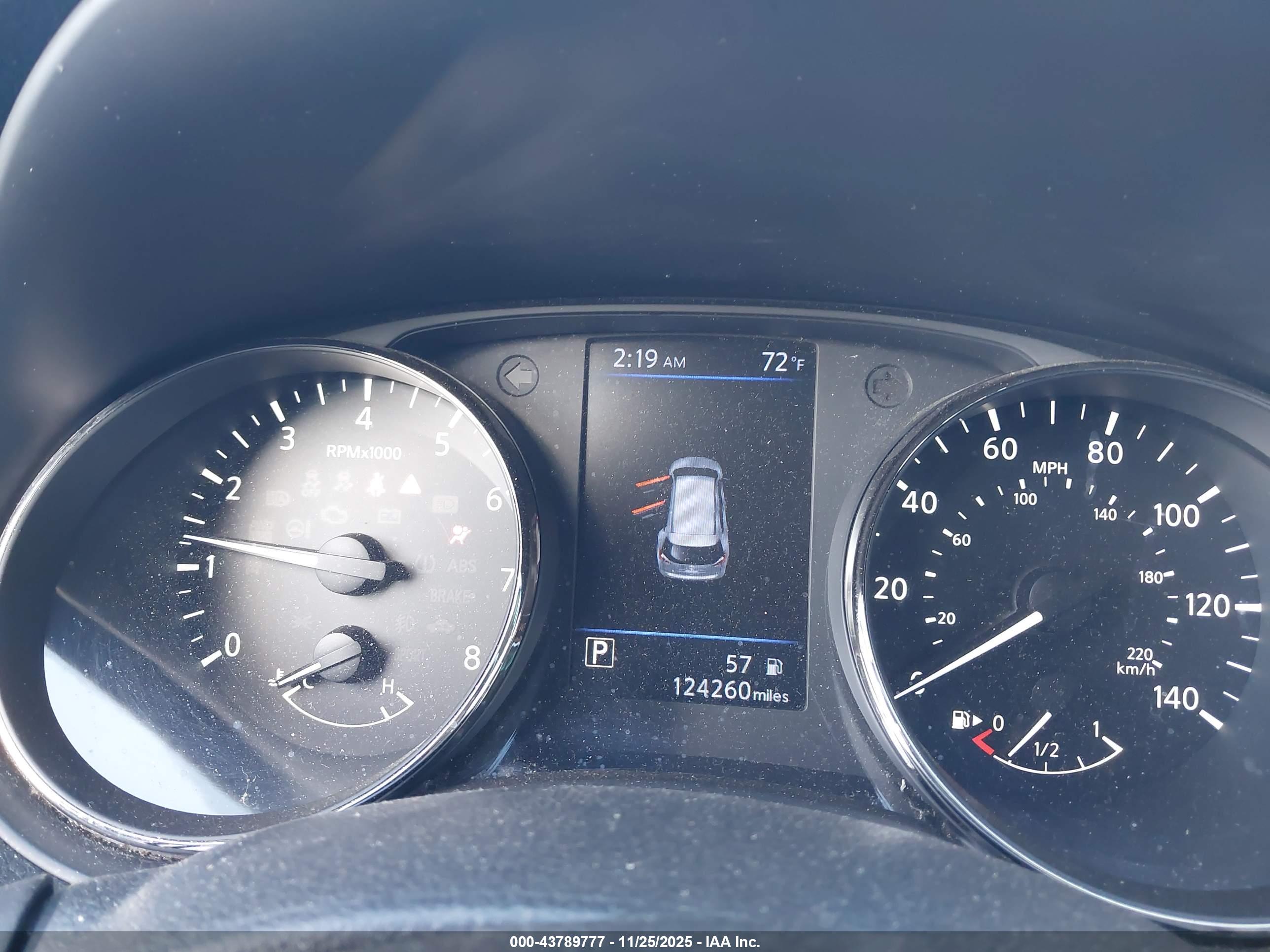 NISSAN ROGUE image 7