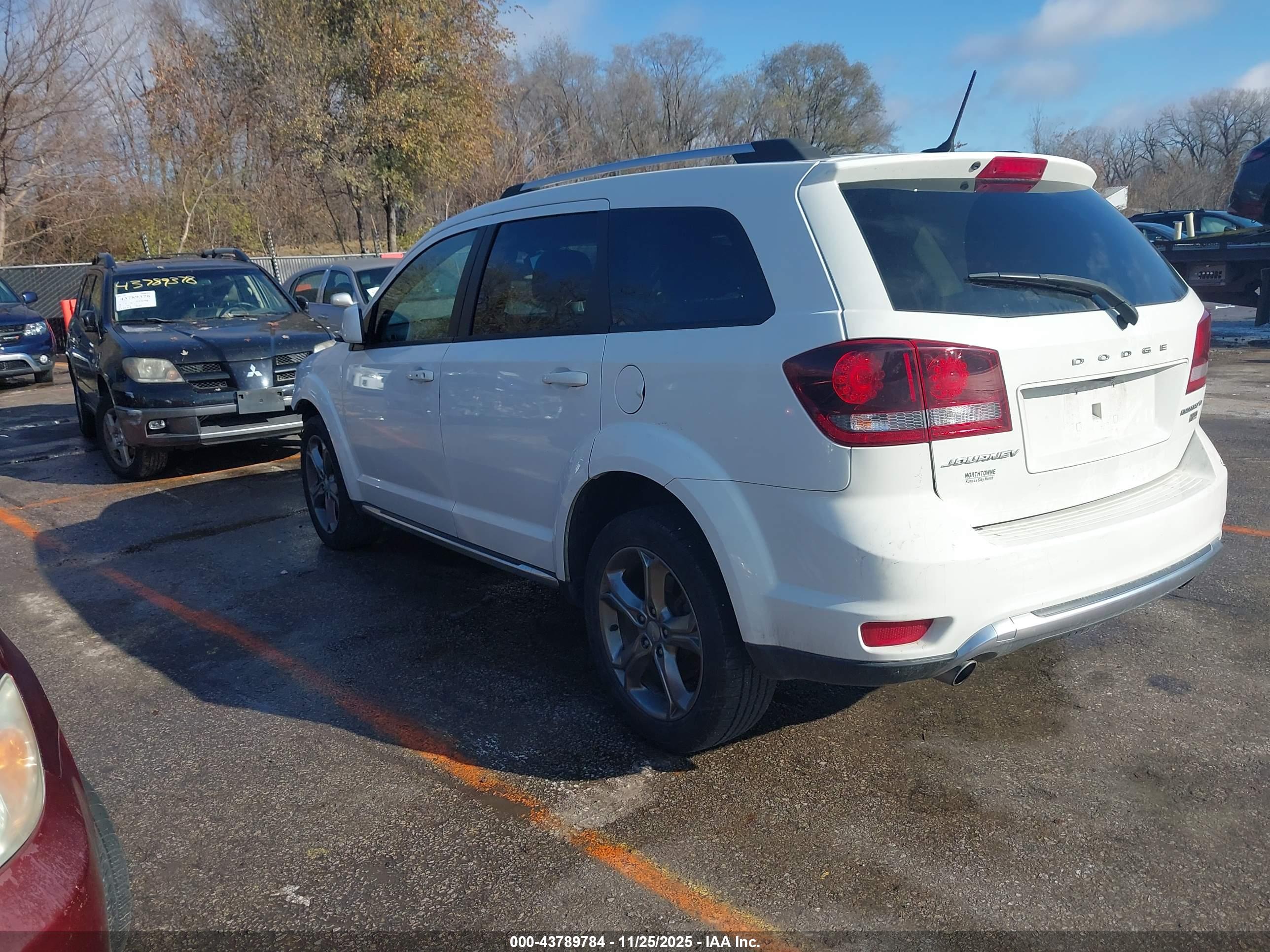 DODGE JOURNEY image 3