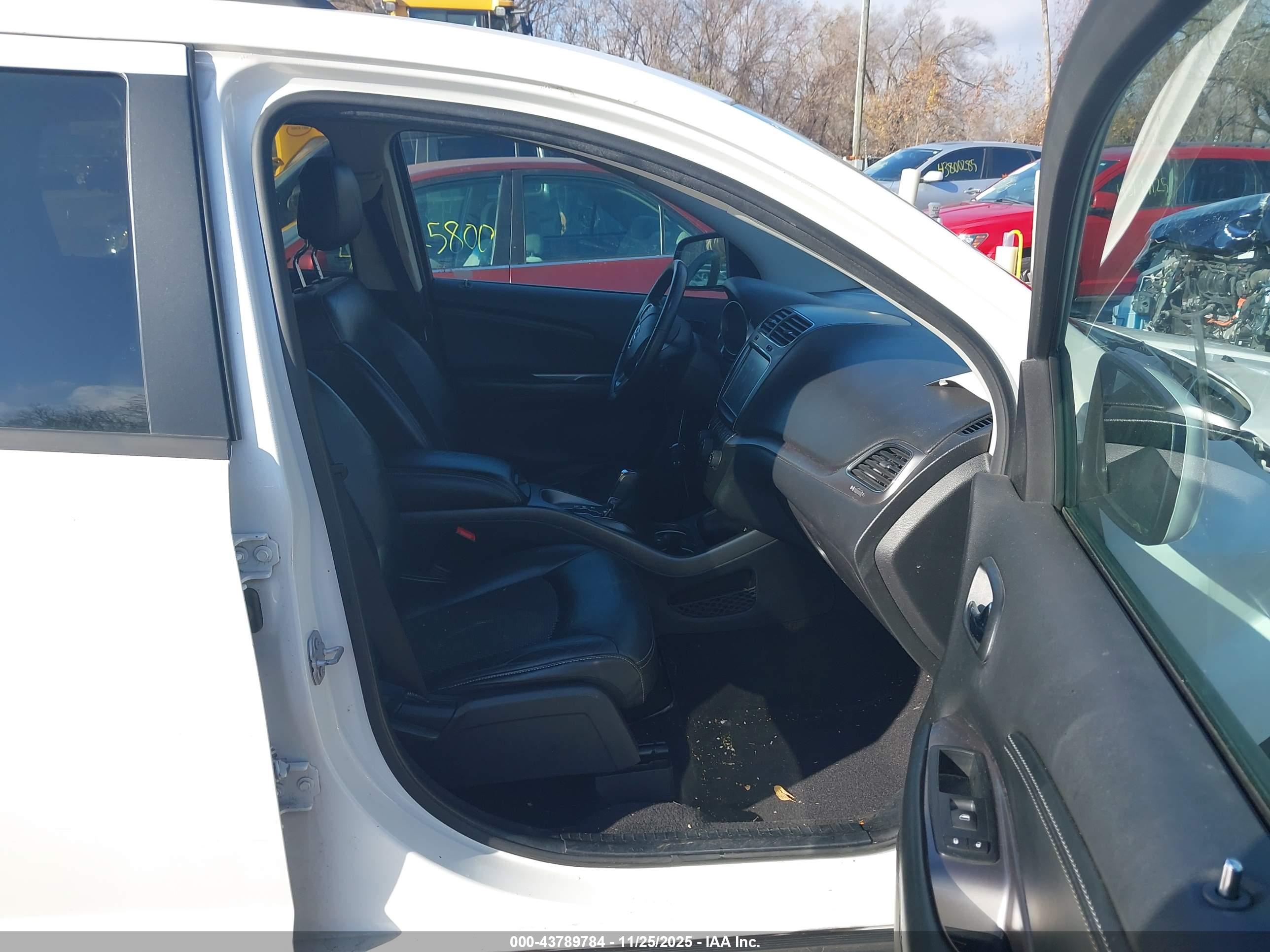DODGE JOURNEY image 5