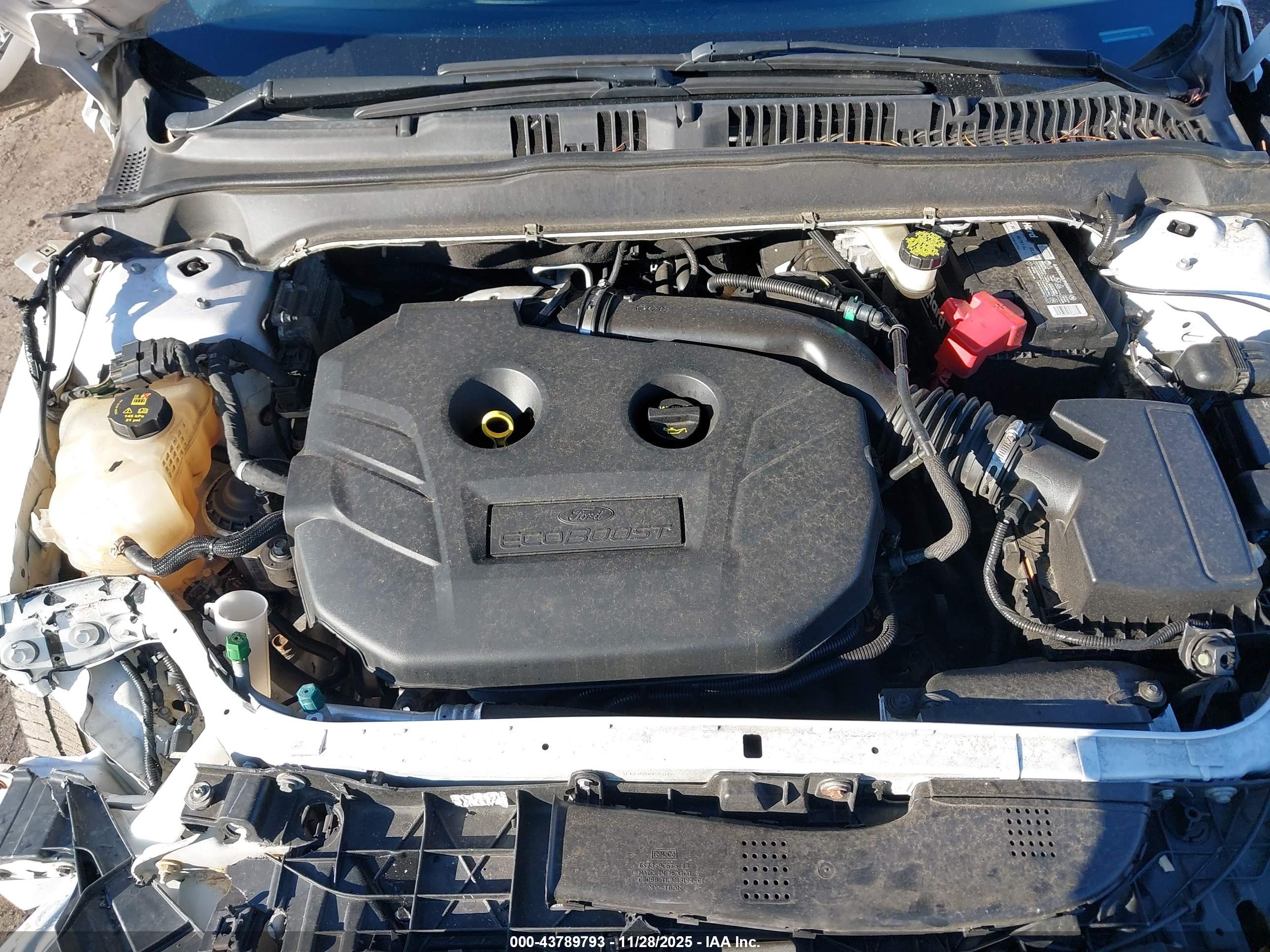 FORD FUSION image 10
