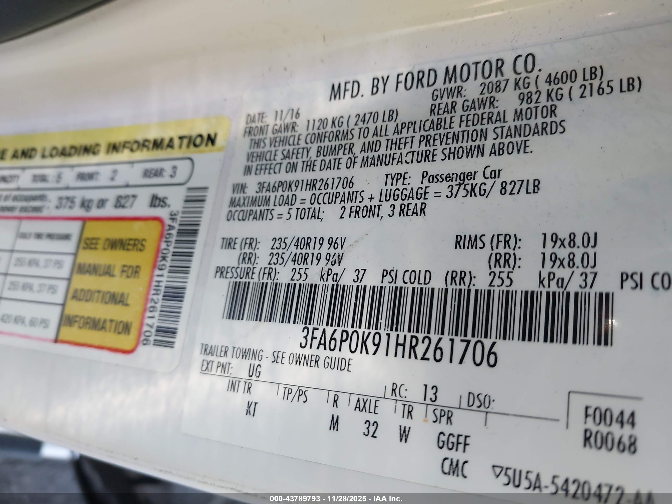 FORD FUSION image 9