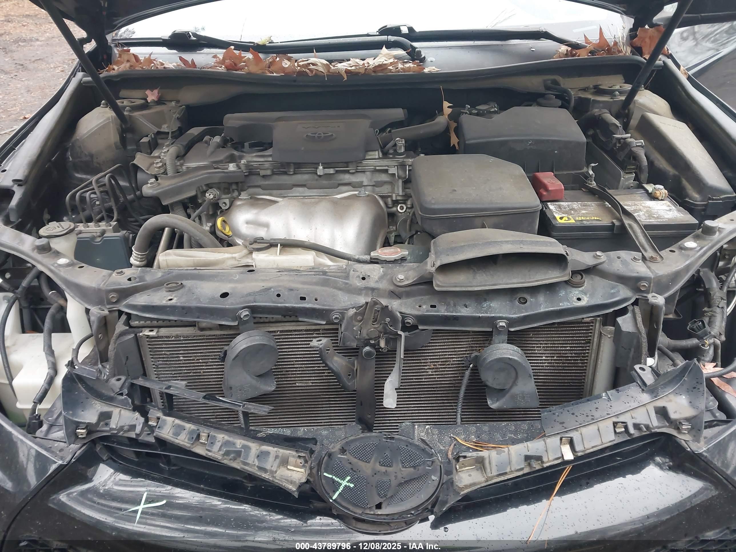 TOYOTA CAMRY image 10