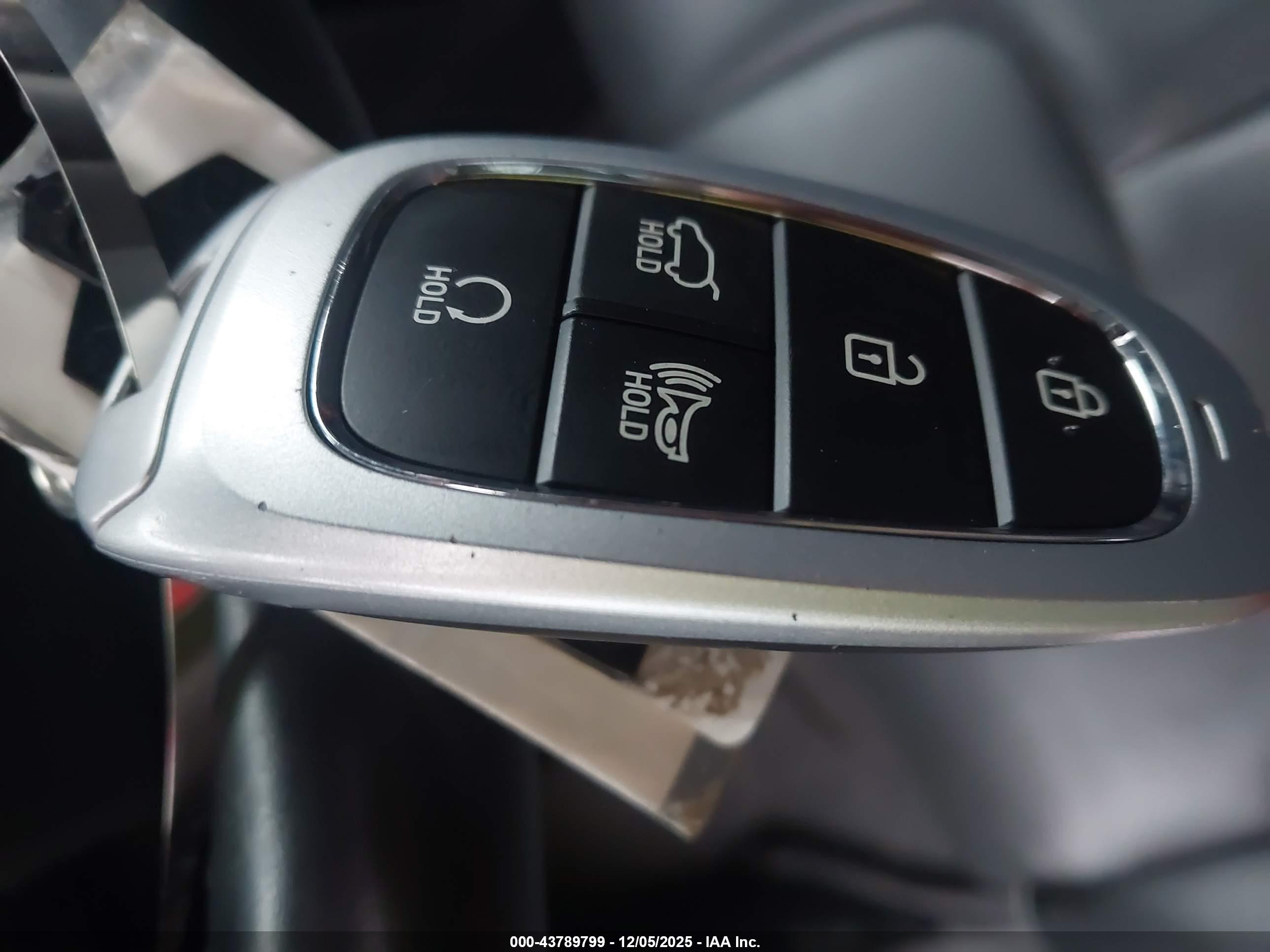 HYUNDAI PALISADE image 11