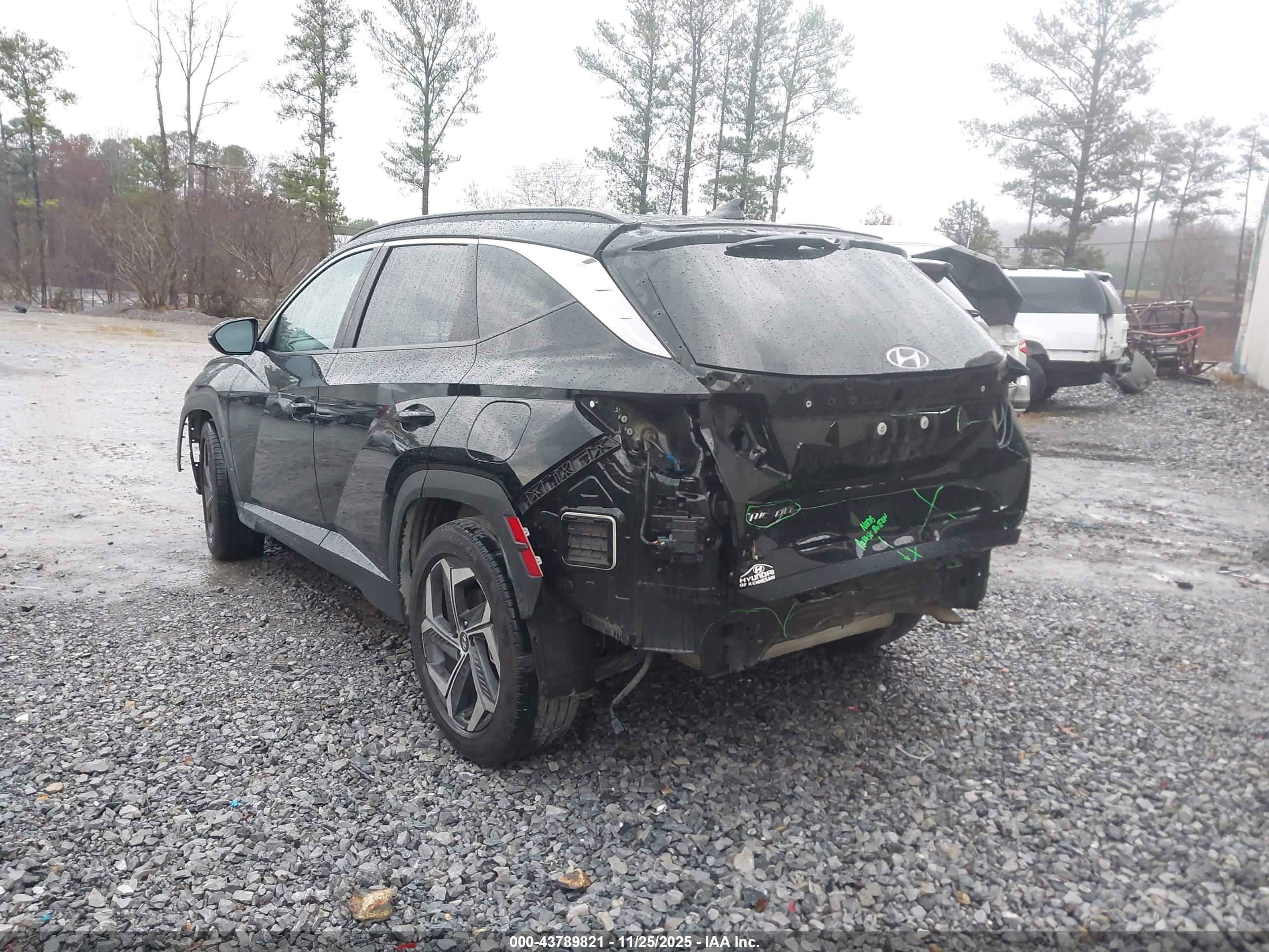 HYUNDAI TUCSON image 3