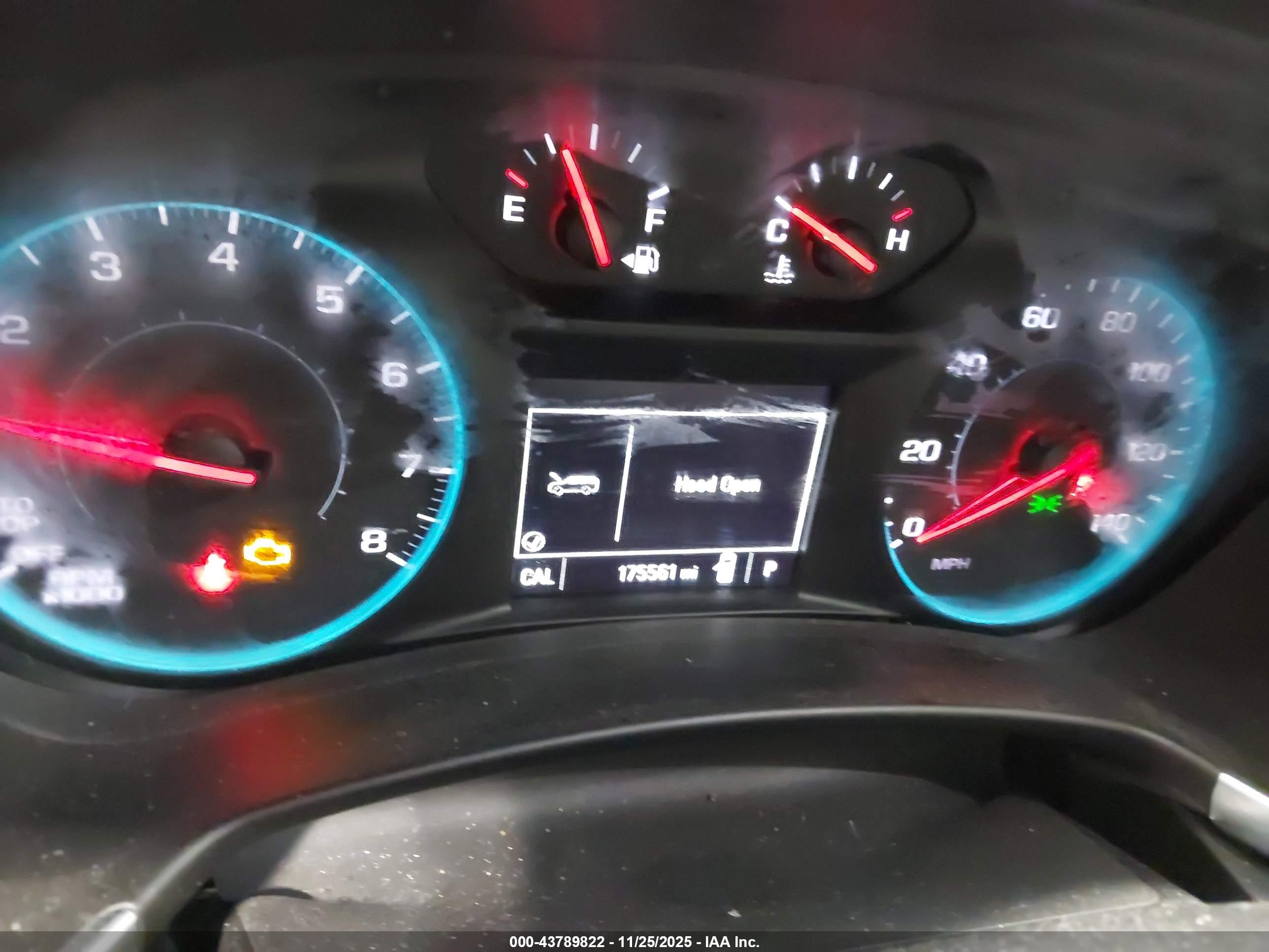 CHEVROLET EQUINOX image 7