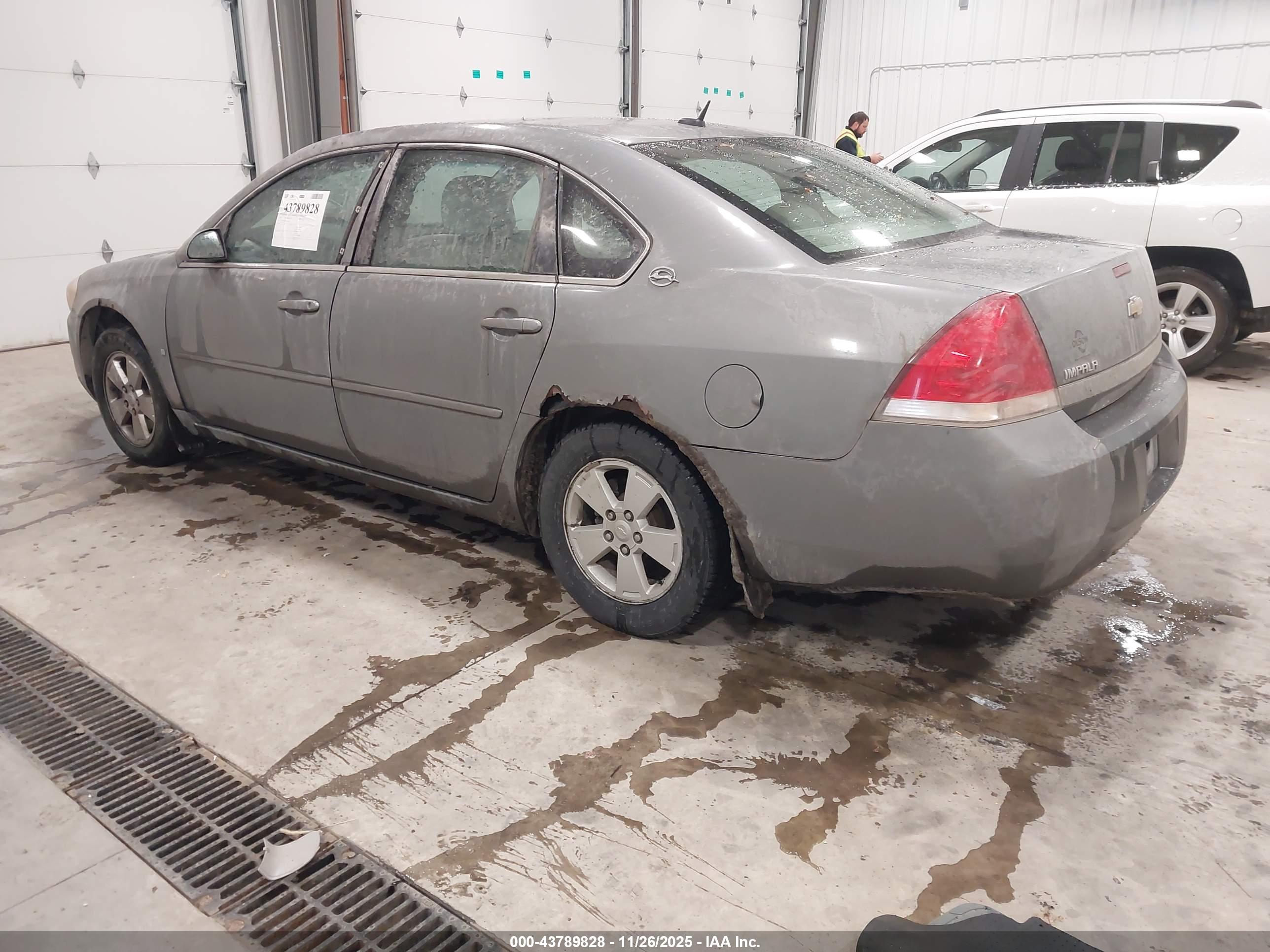 CHEVROLET IMPALA image 3