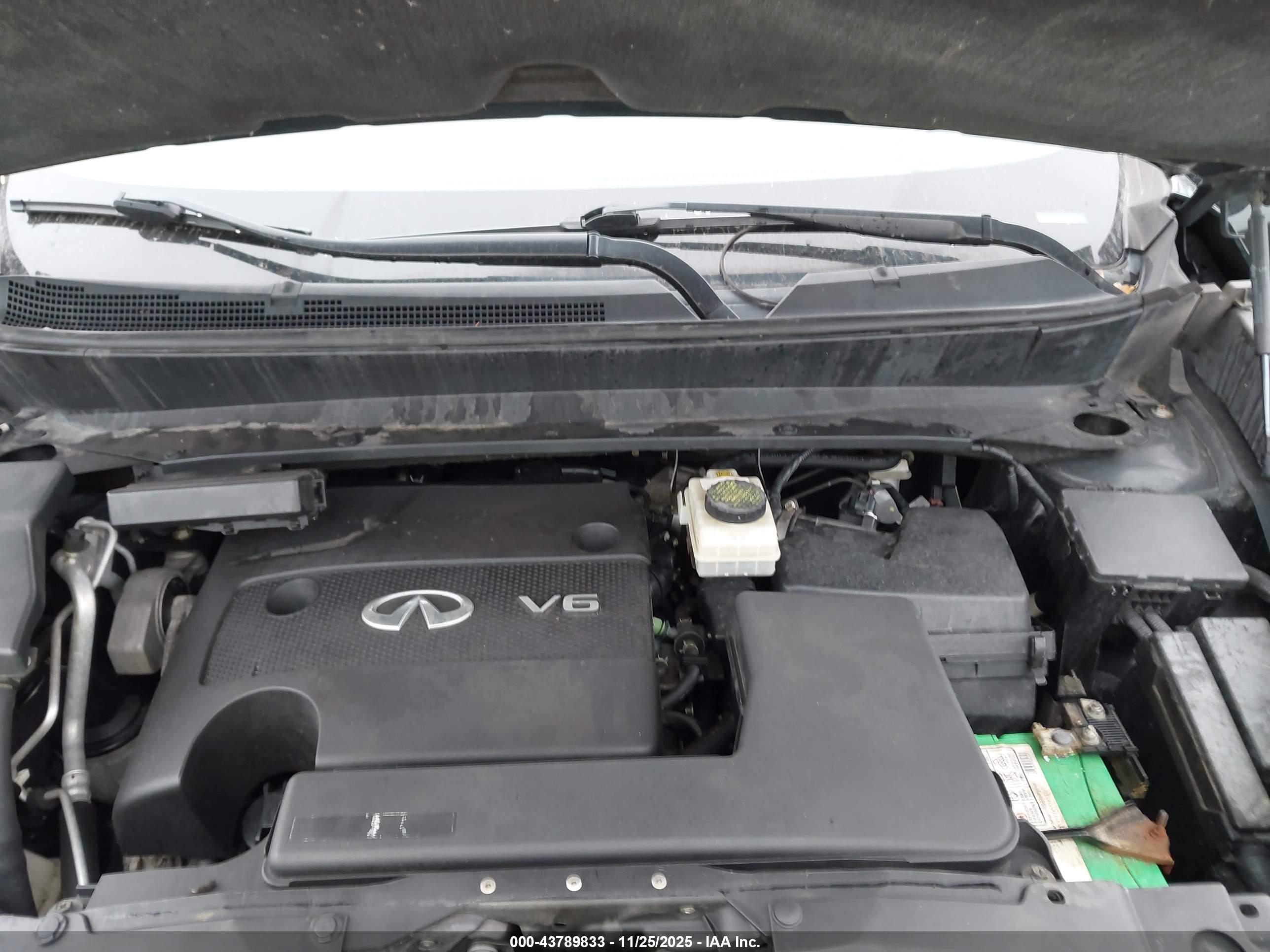 INFINITI QX60 image 10