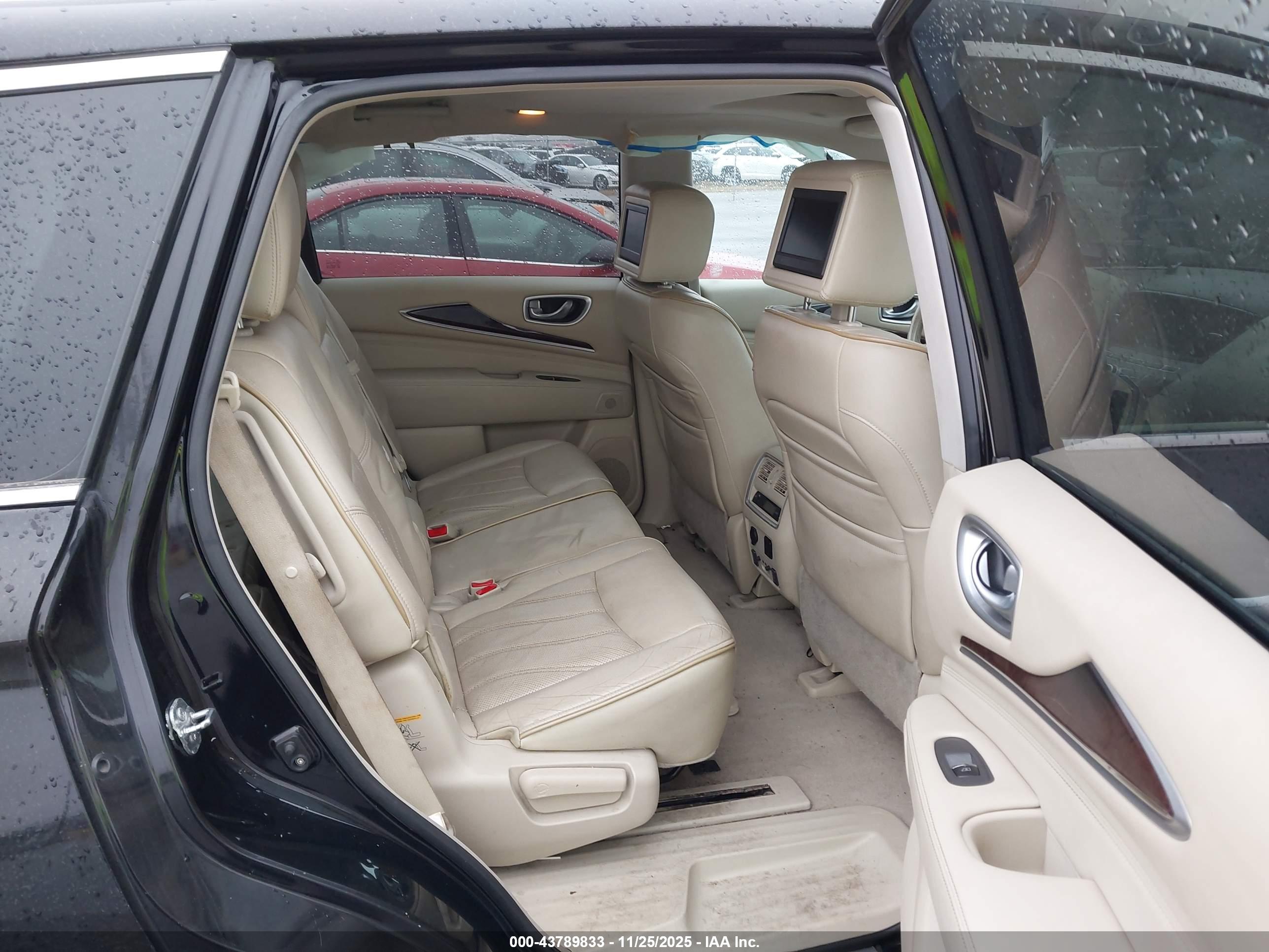 INFINITI QX60 image 8