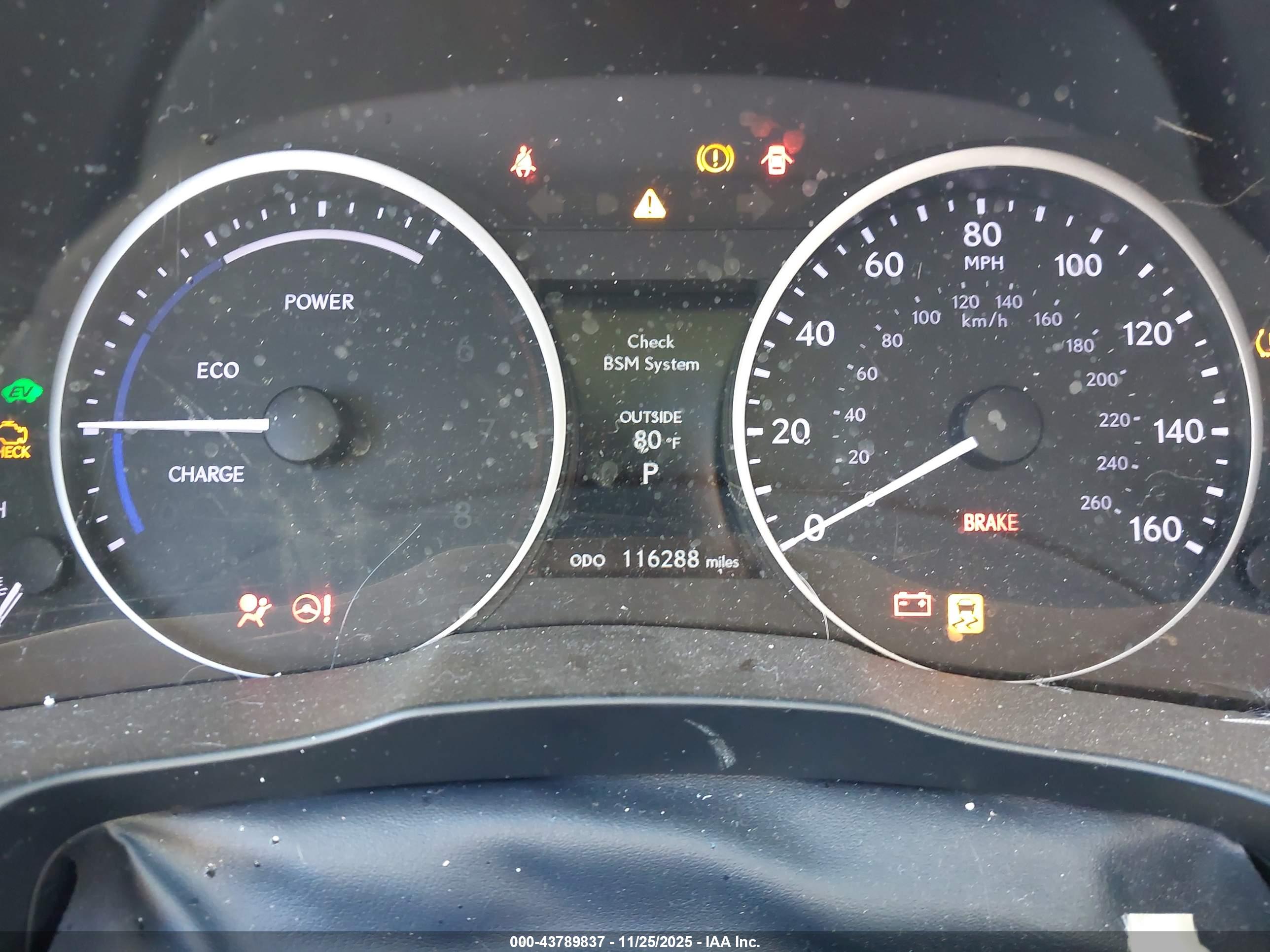 LEXUS ES image 7