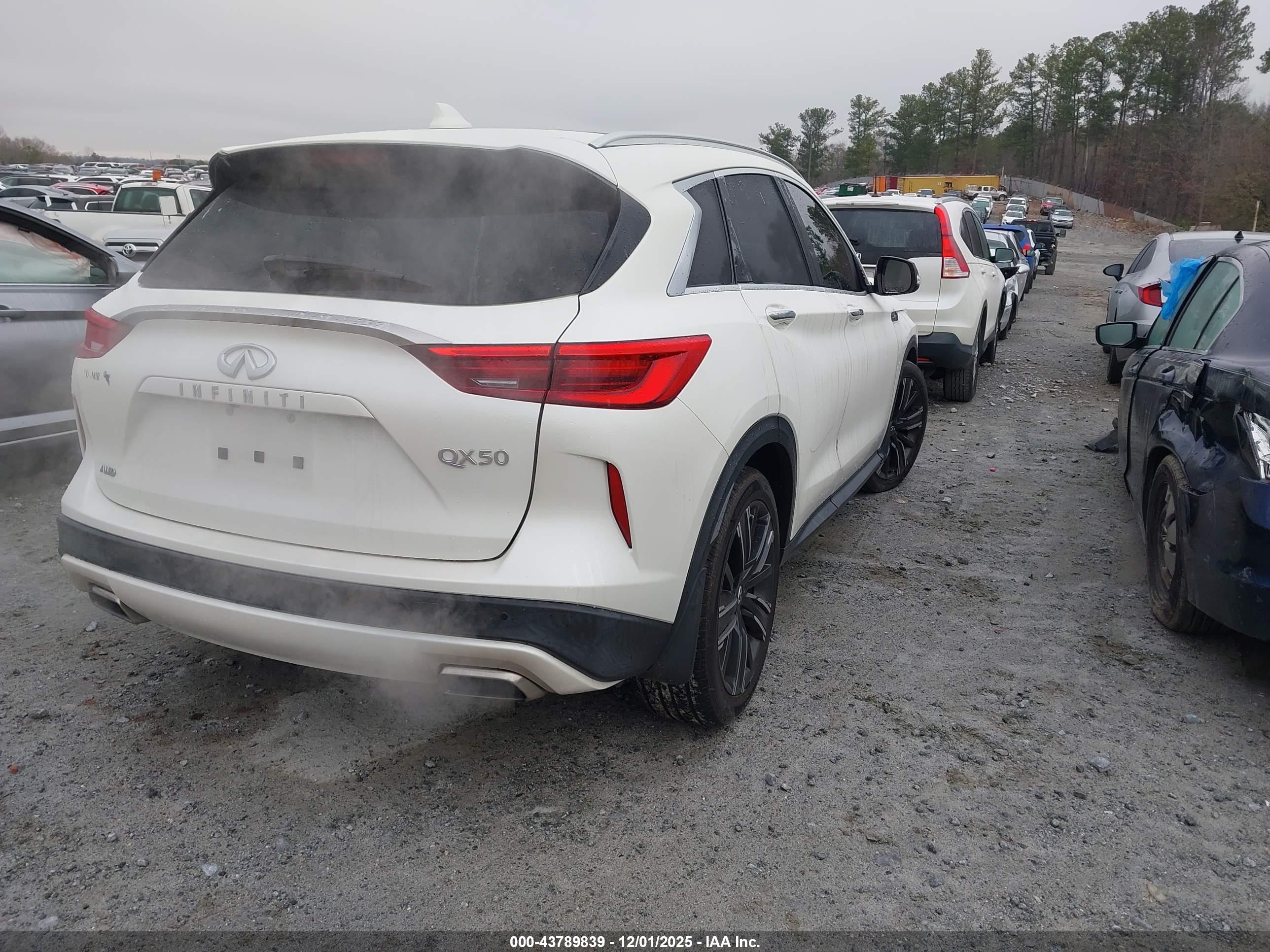 INFINITI QX50 image 4