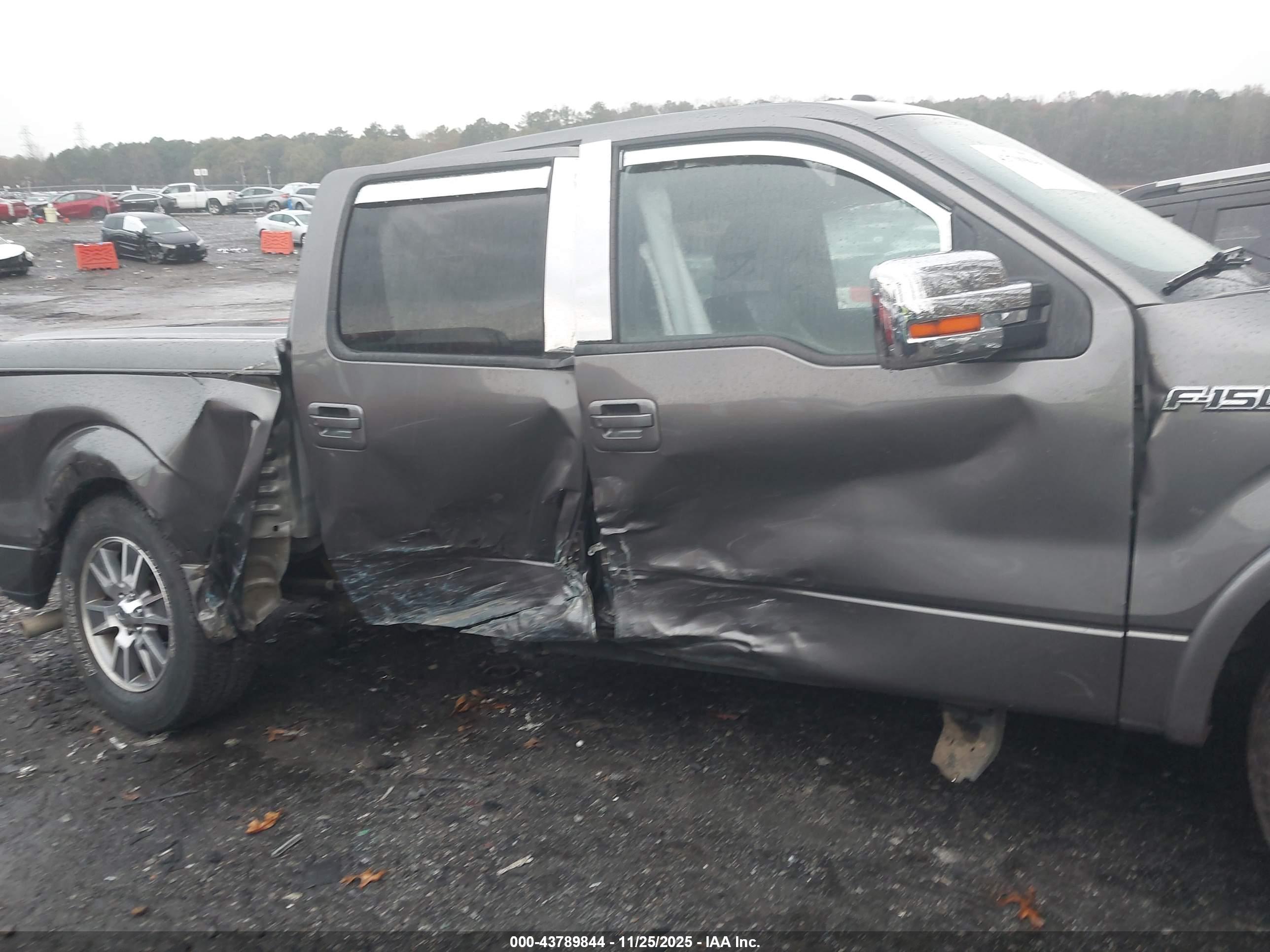 FORD F-150 image 6