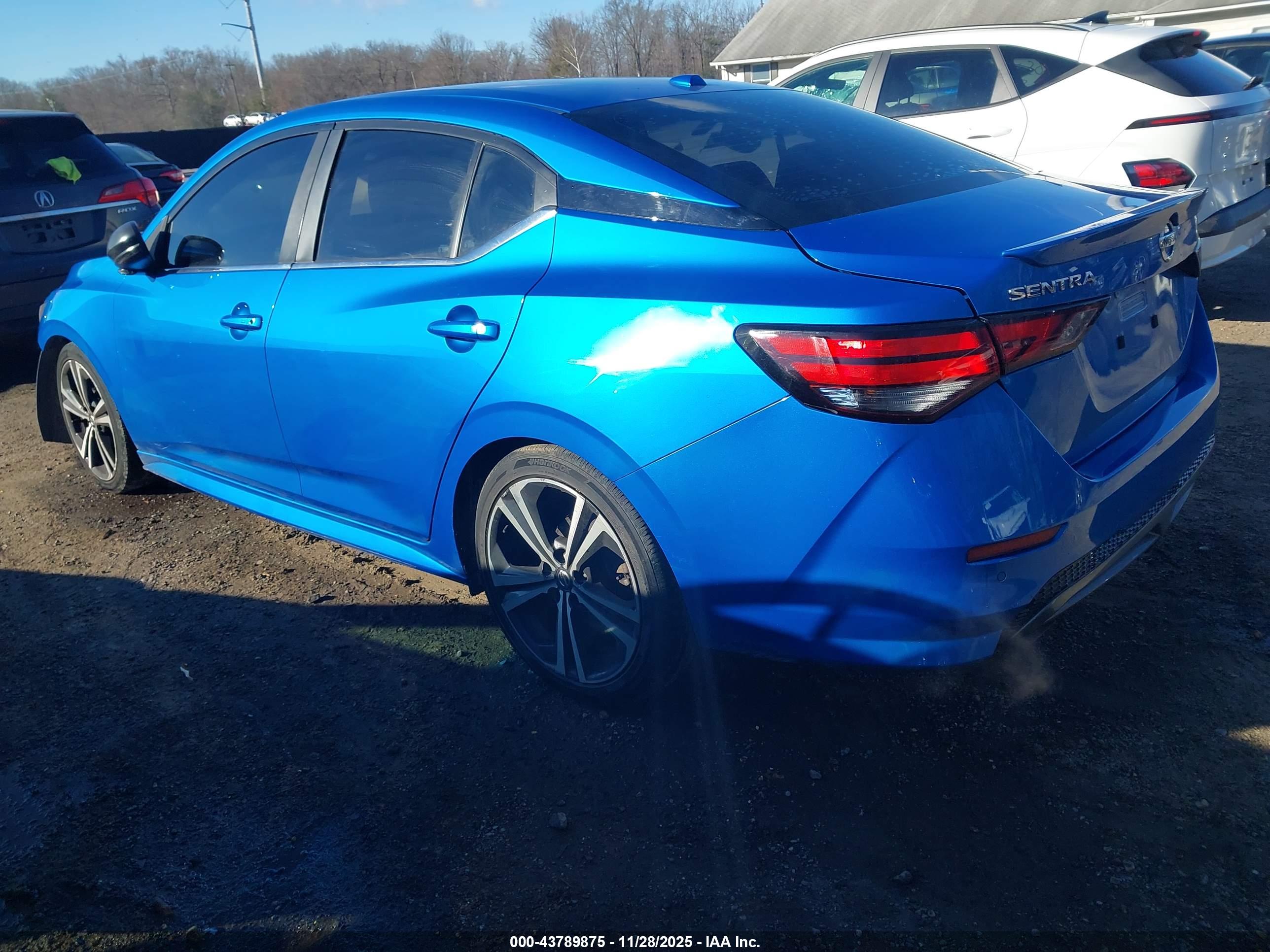 NISSAN SENTRA image 3