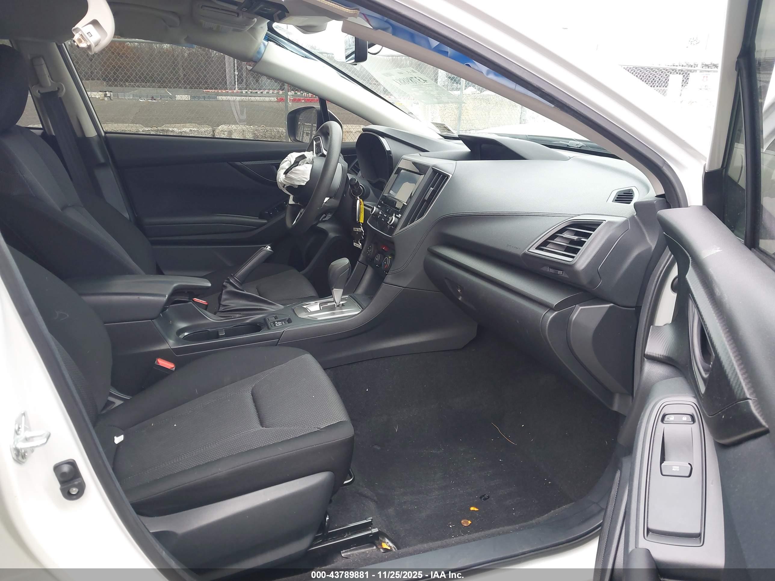 SUBARU IMPREZA image 5
