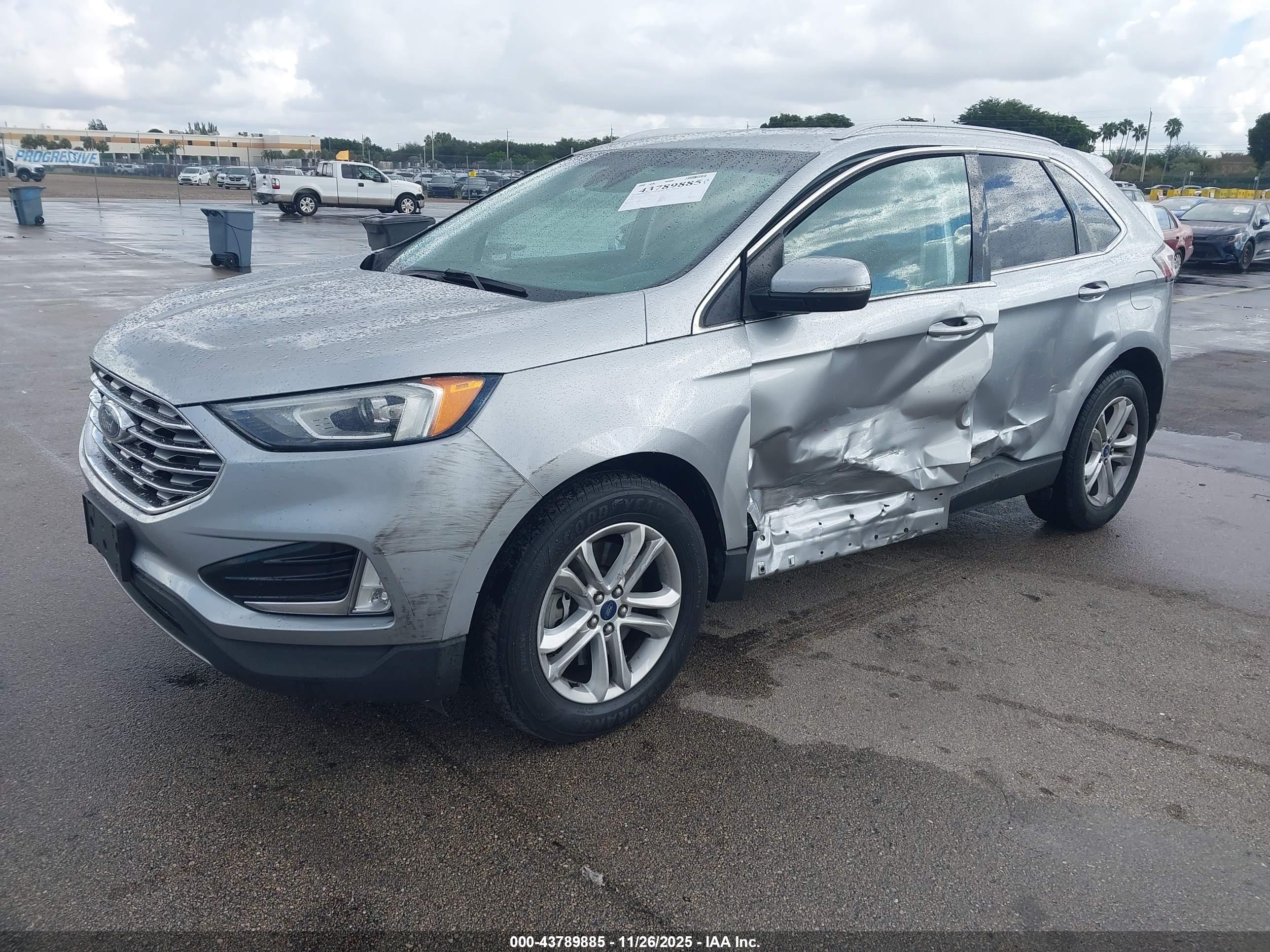 FORD EDGE image 2