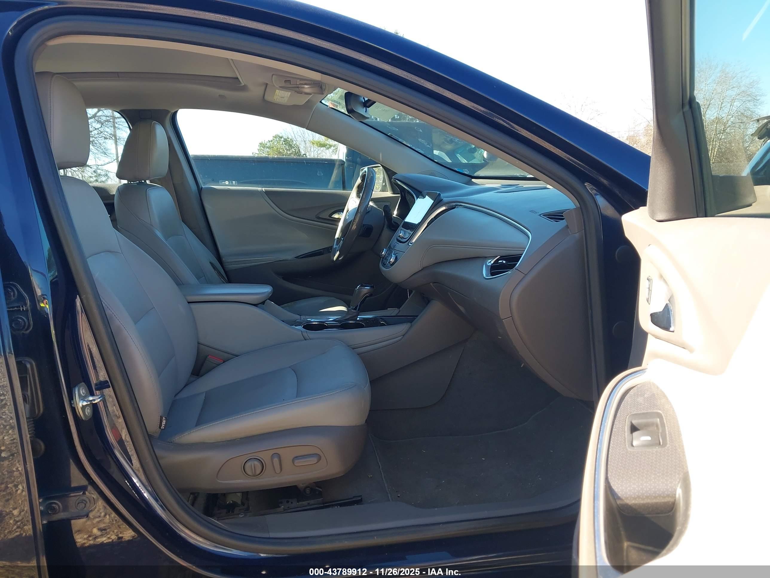 CHEVROLET MALIBU image 5