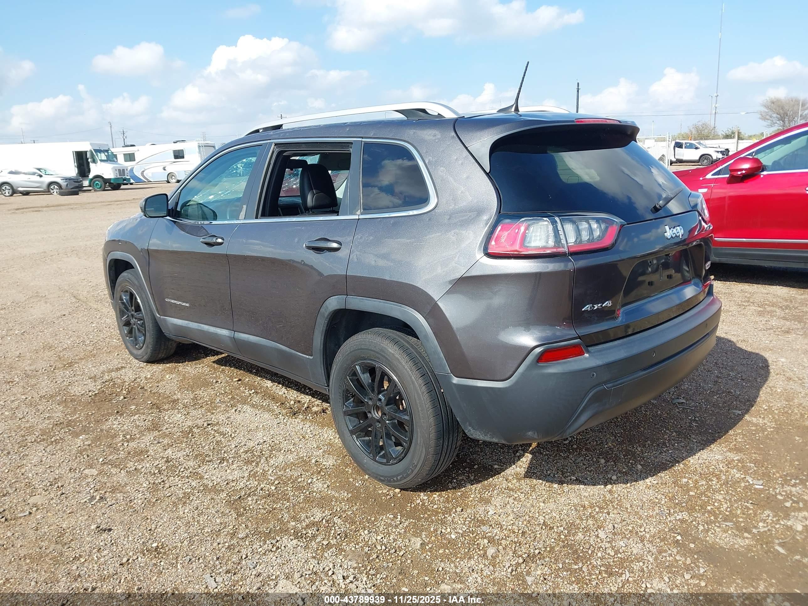 JEEP CHEROKEE image 3