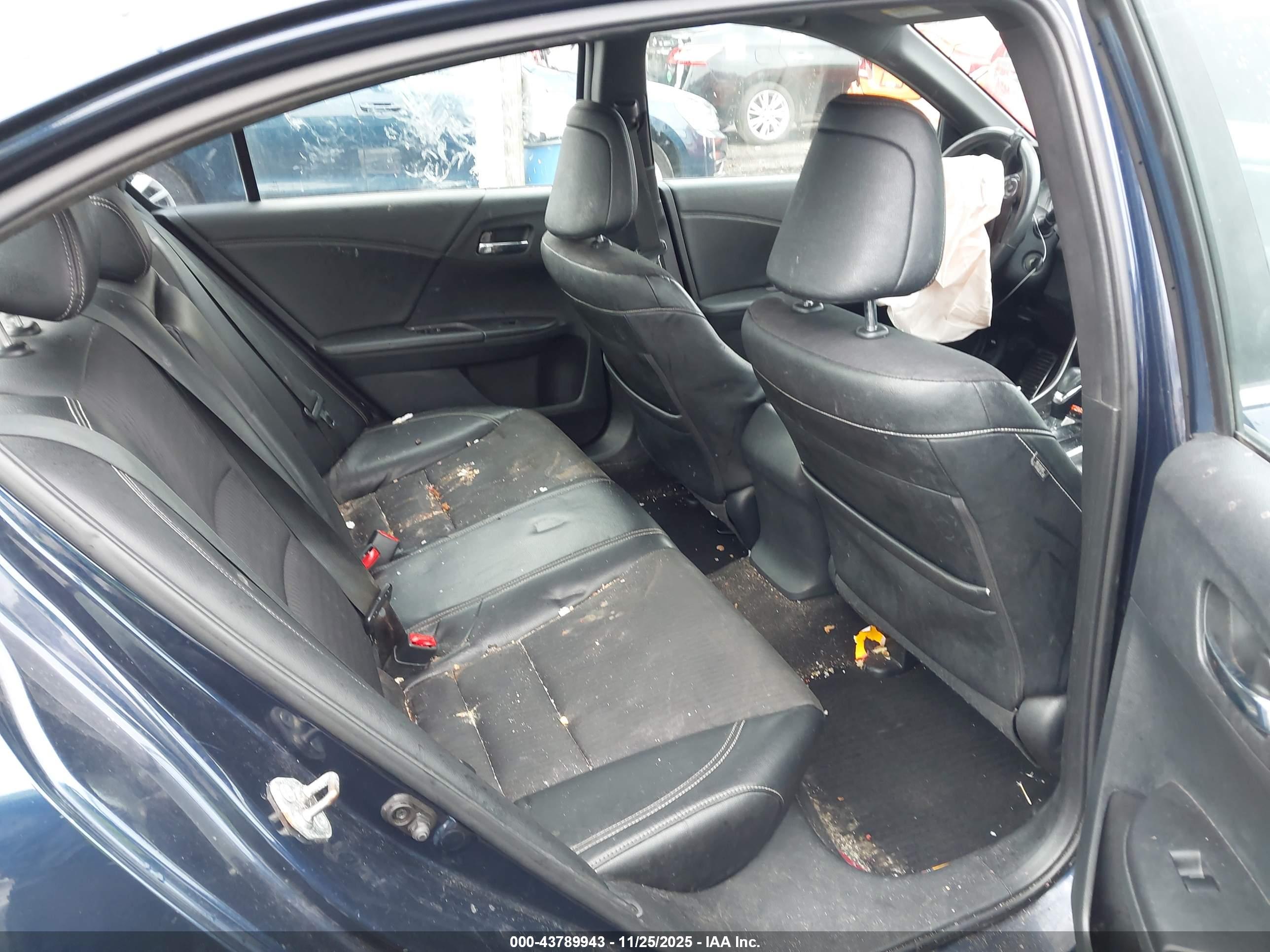 HONDA ACCORD image 8
