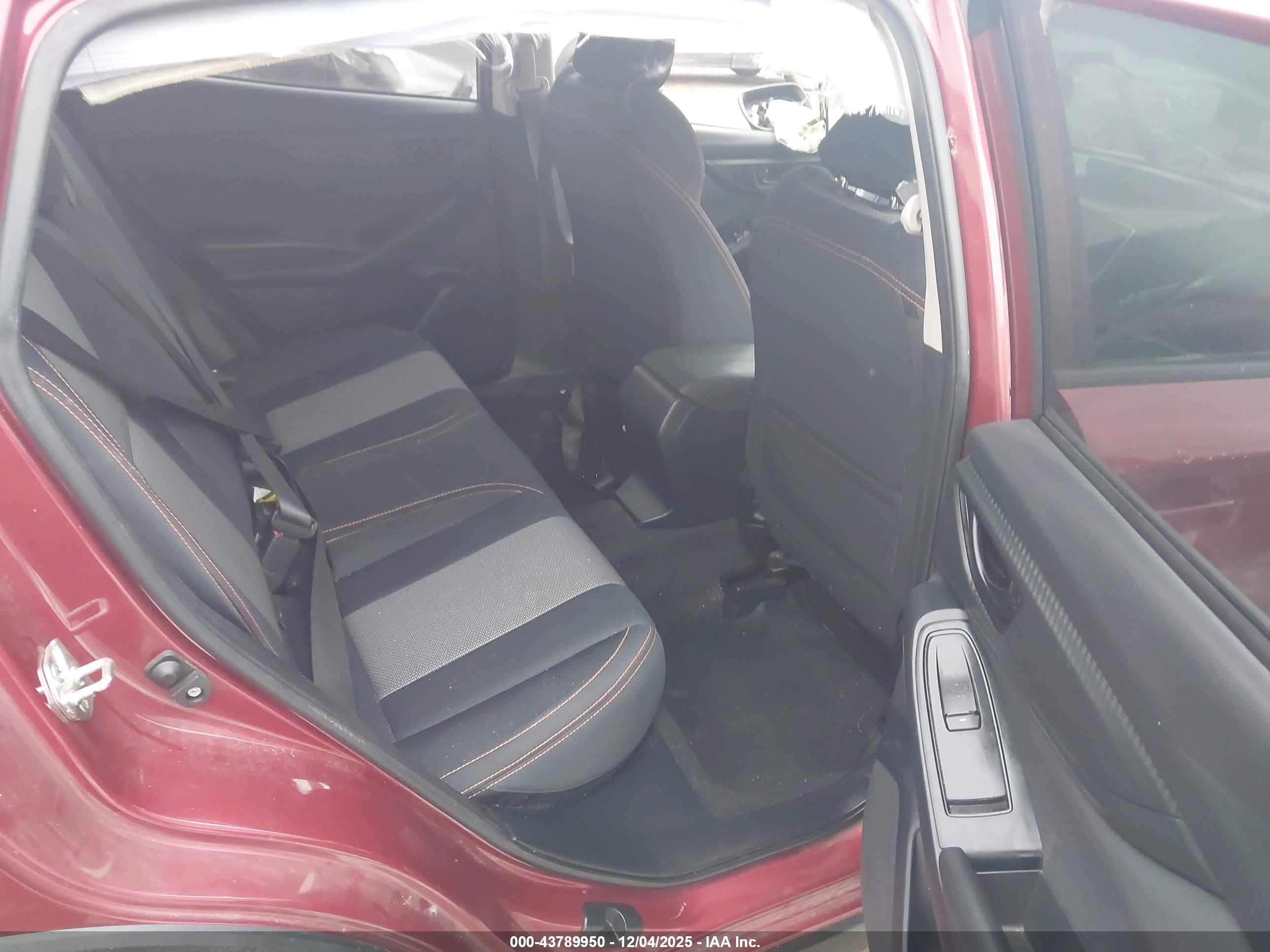 SUBARU CROSSTREK image 8