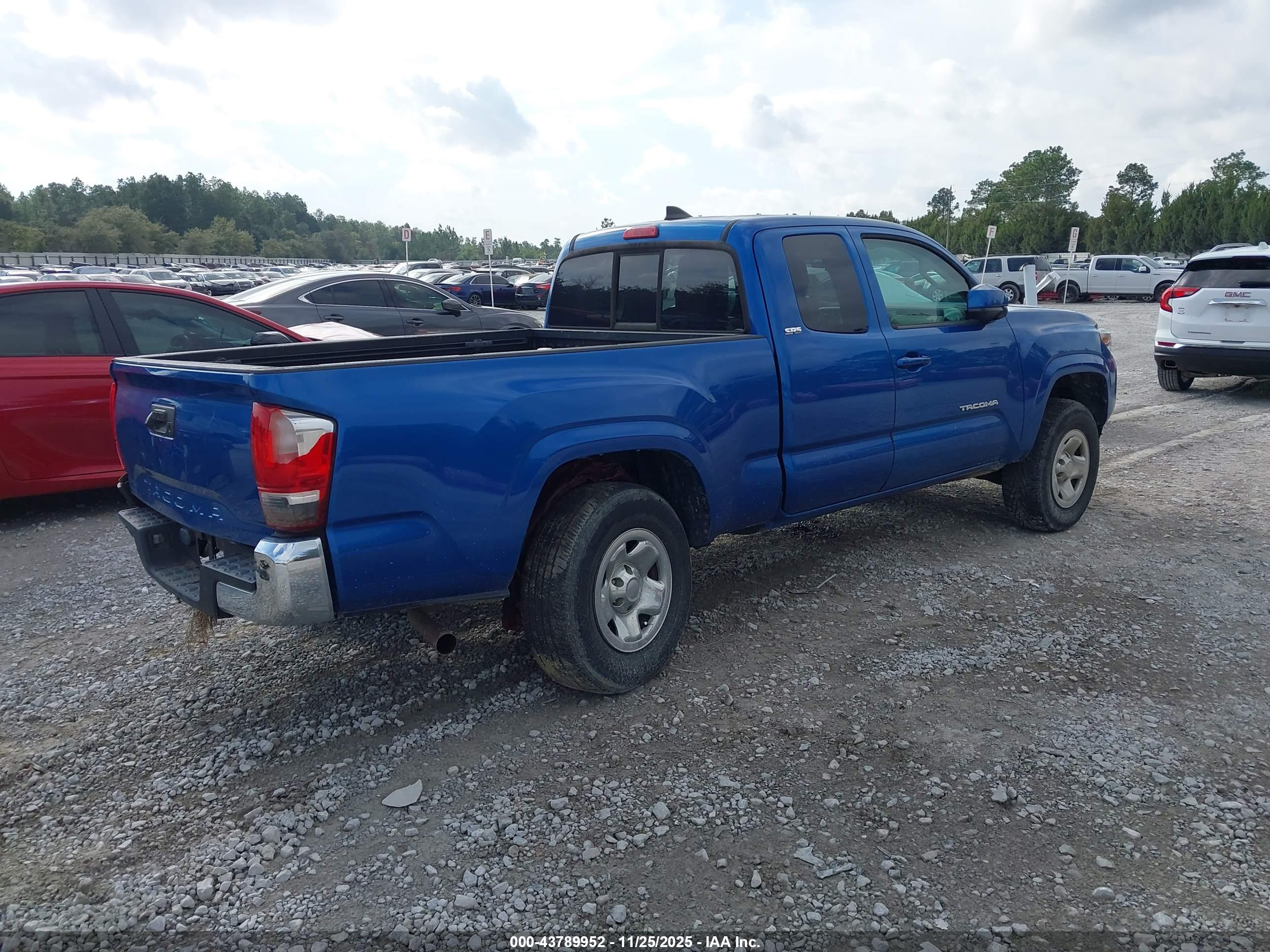 TOYOTA TACOMA image 4