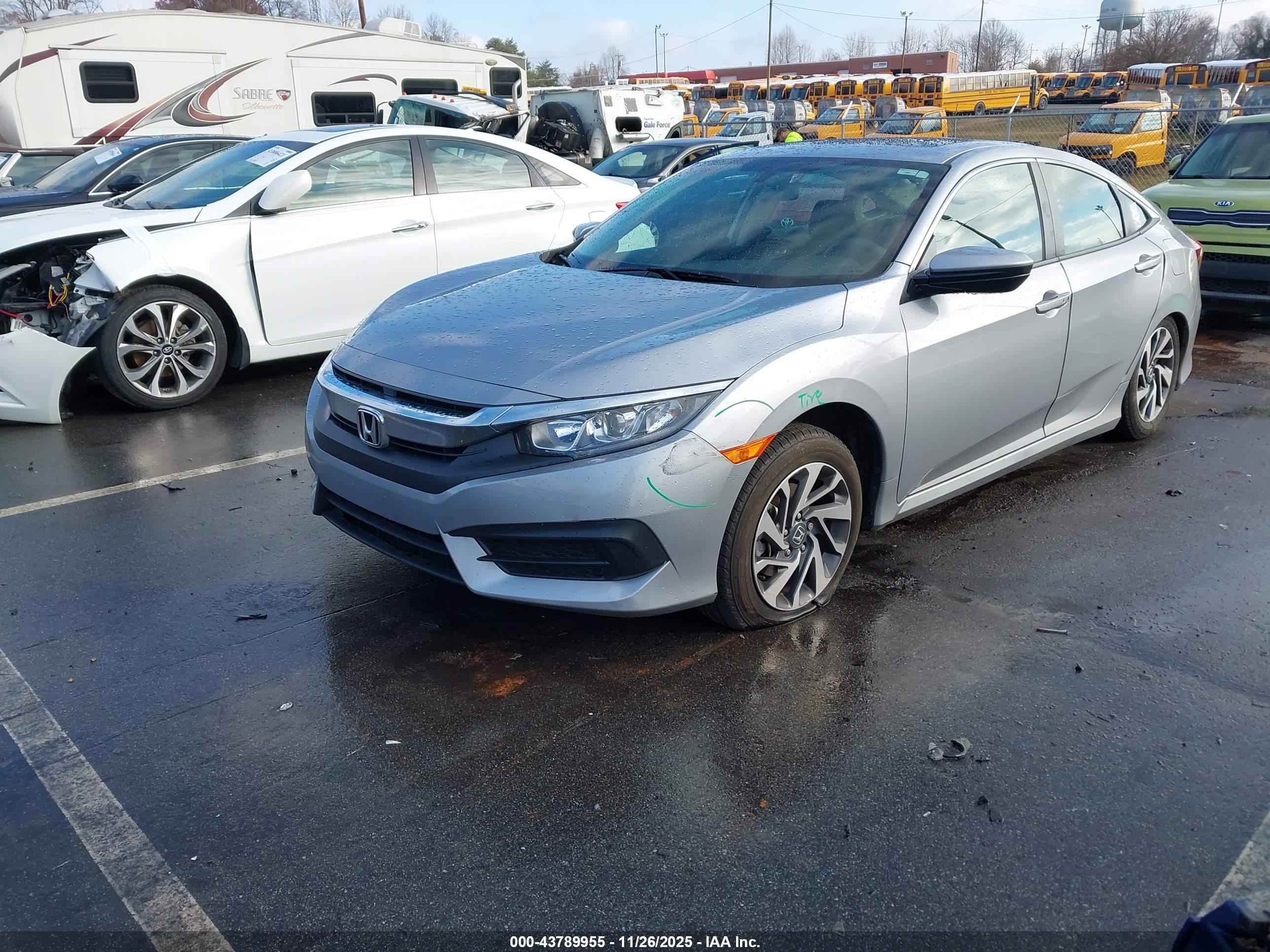 HONDA CIVIC image 2