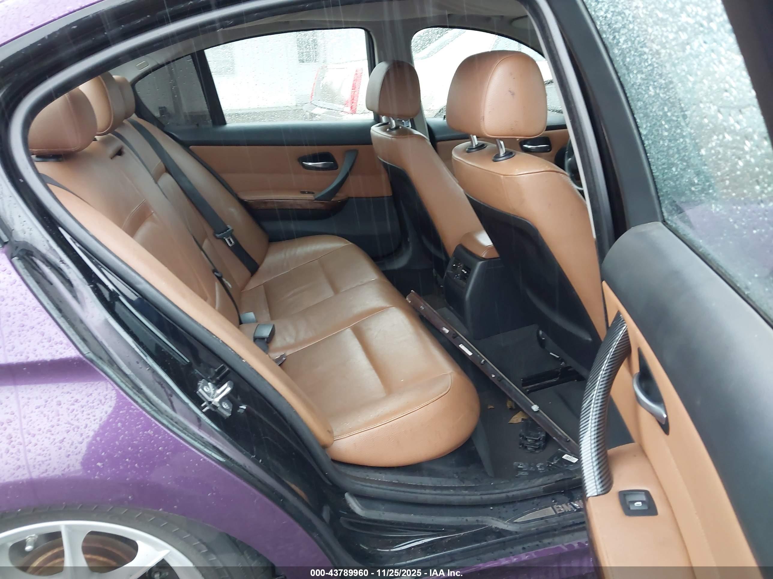 BMW 328I image 8