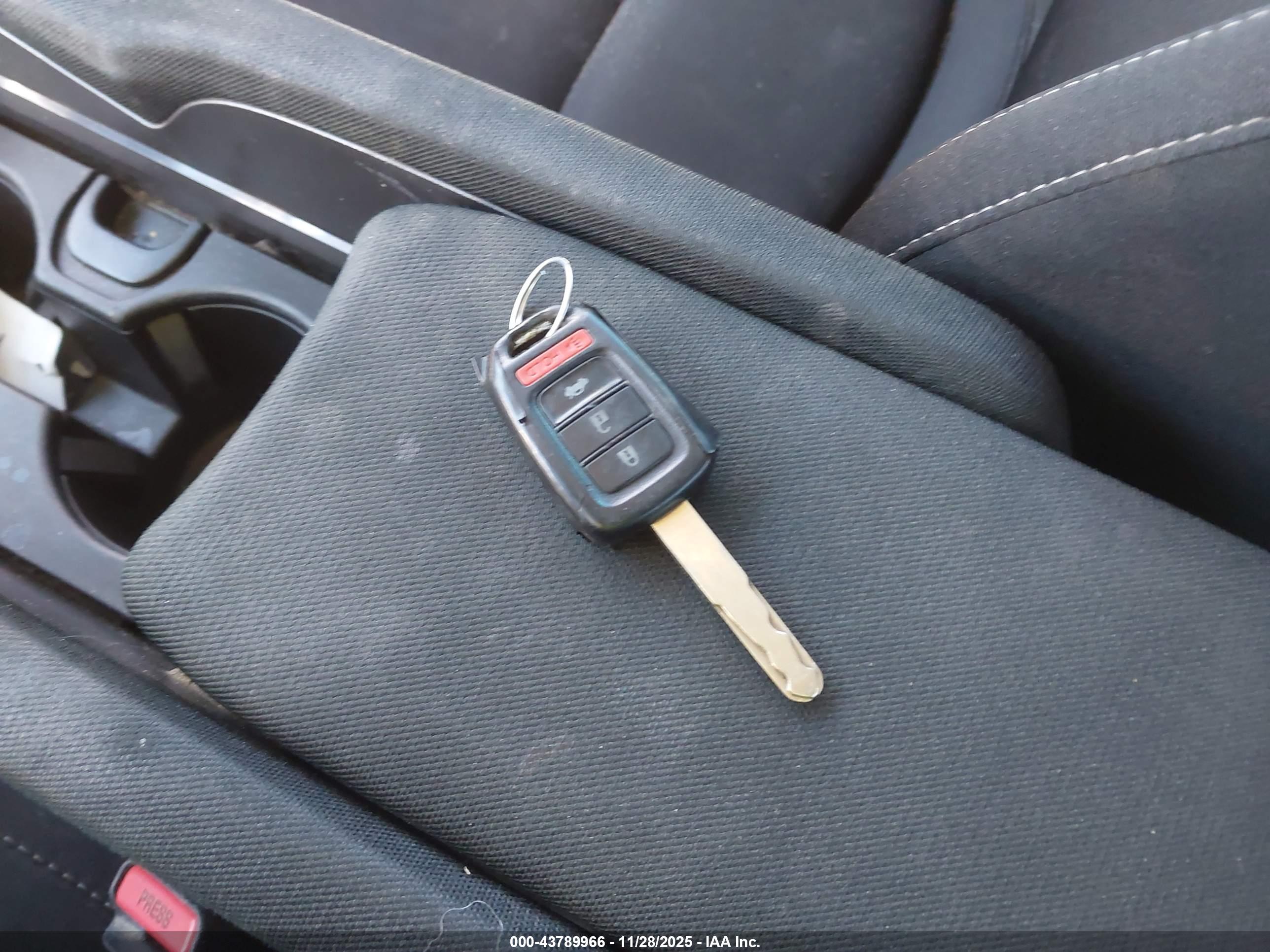 HONDA CIVIC image 11