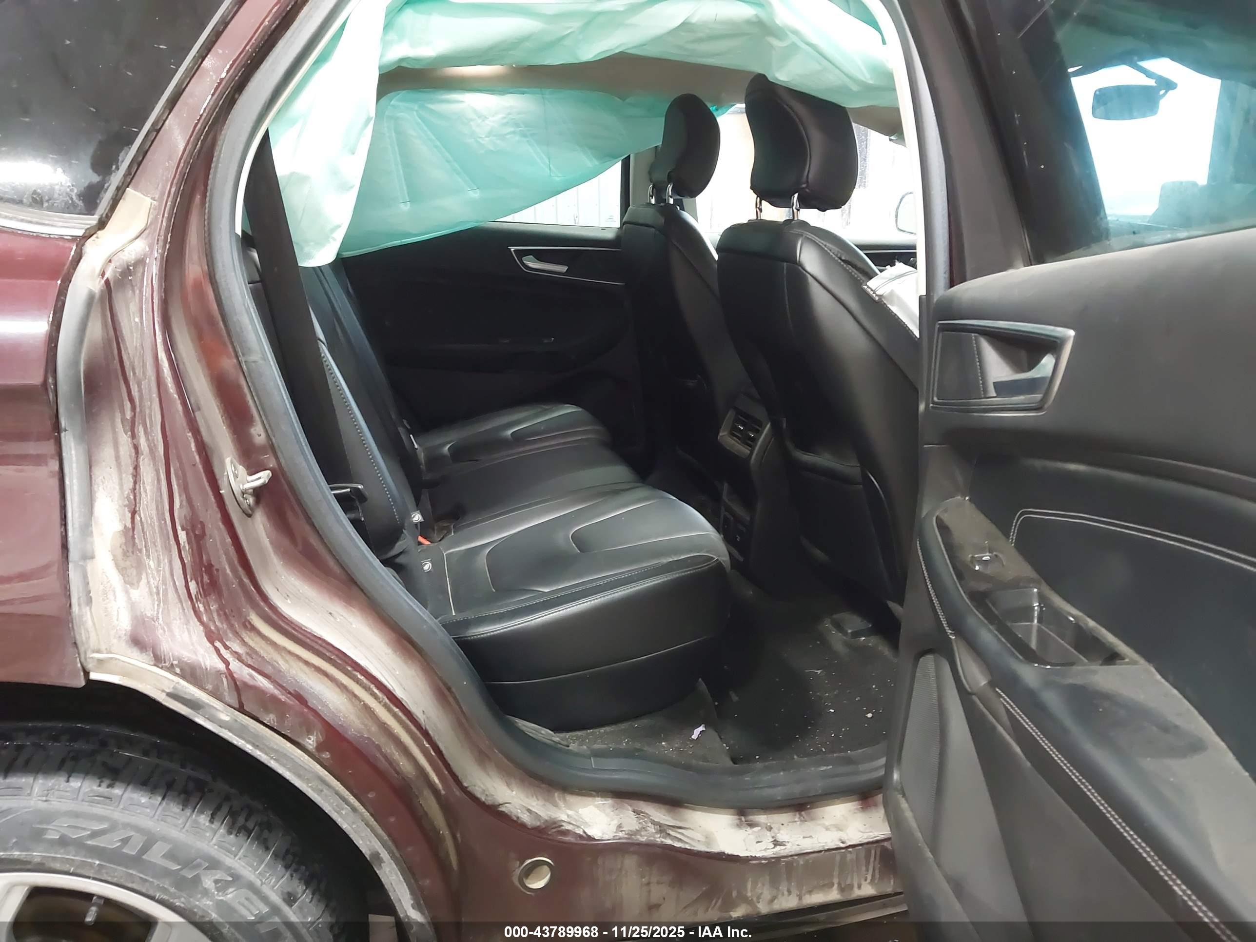 FORD EDGE image 8