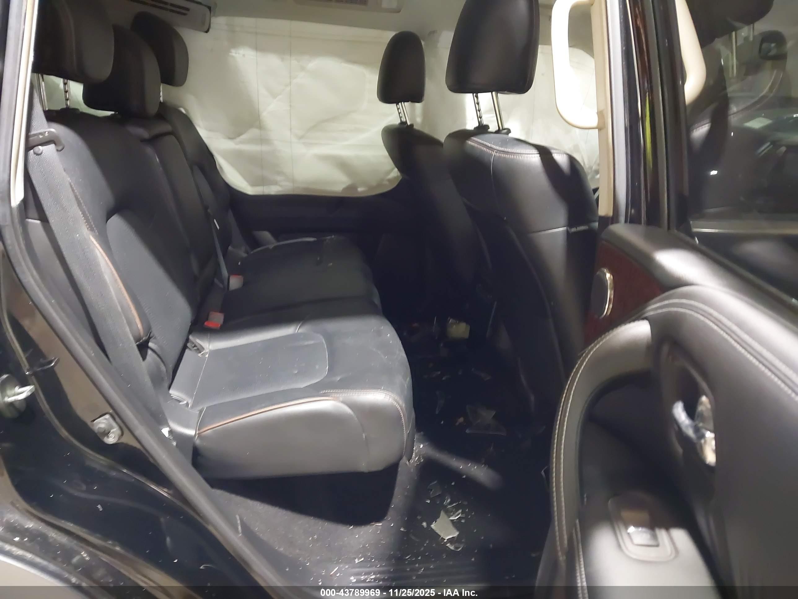 NISSAN ARMADA image 8