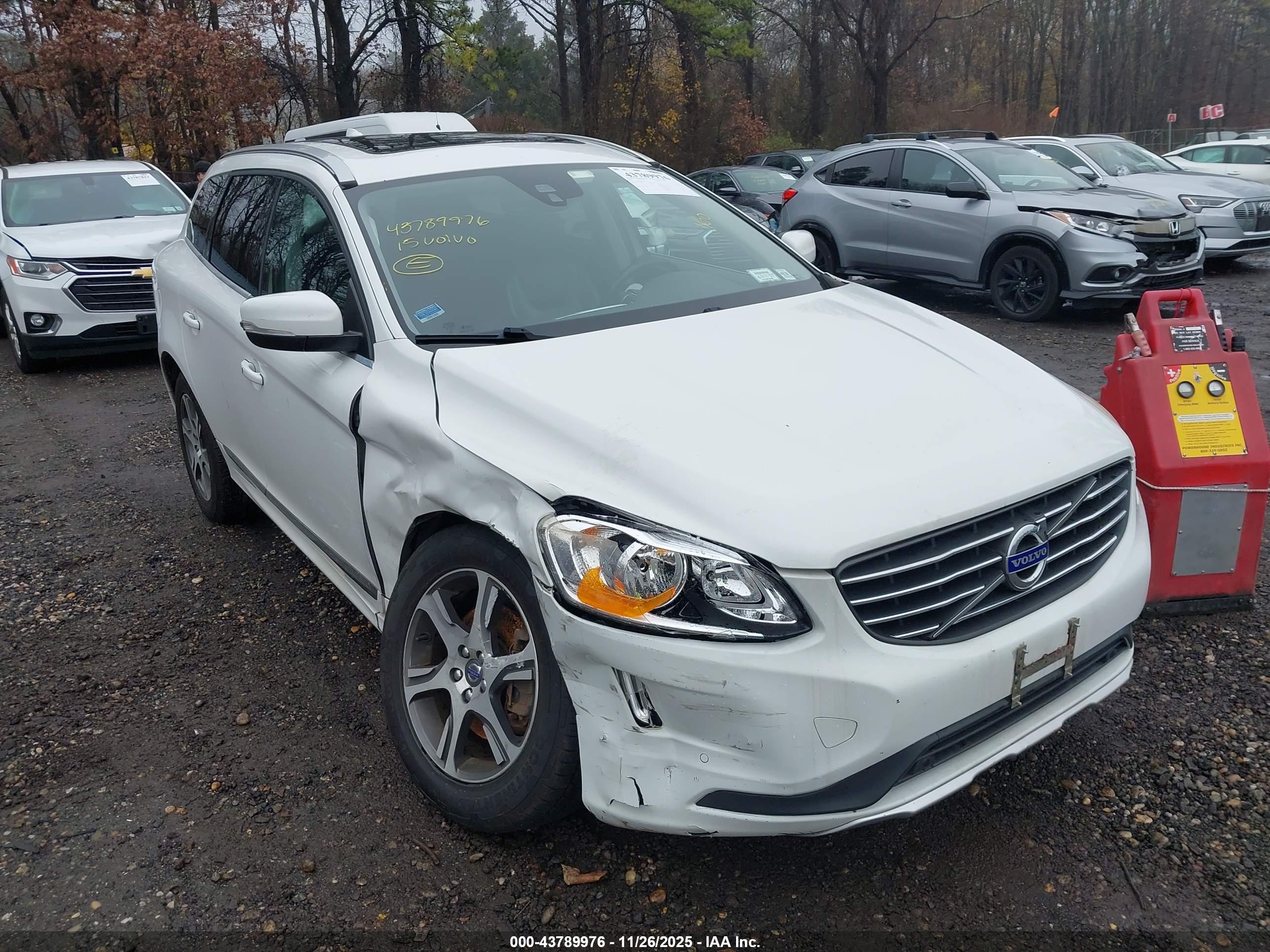 VOLVO XC60 image 6