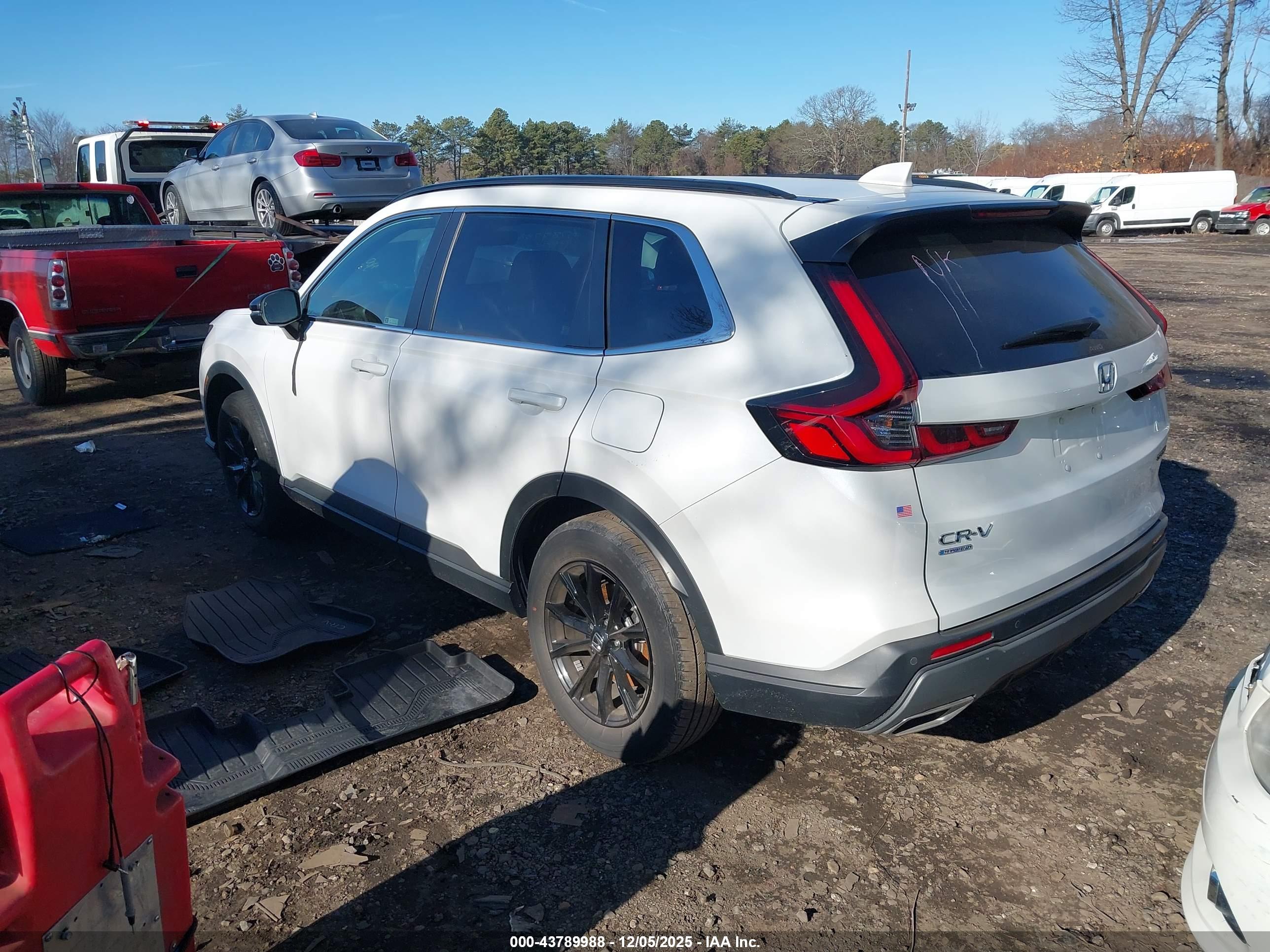 HONDA CR-V image 3