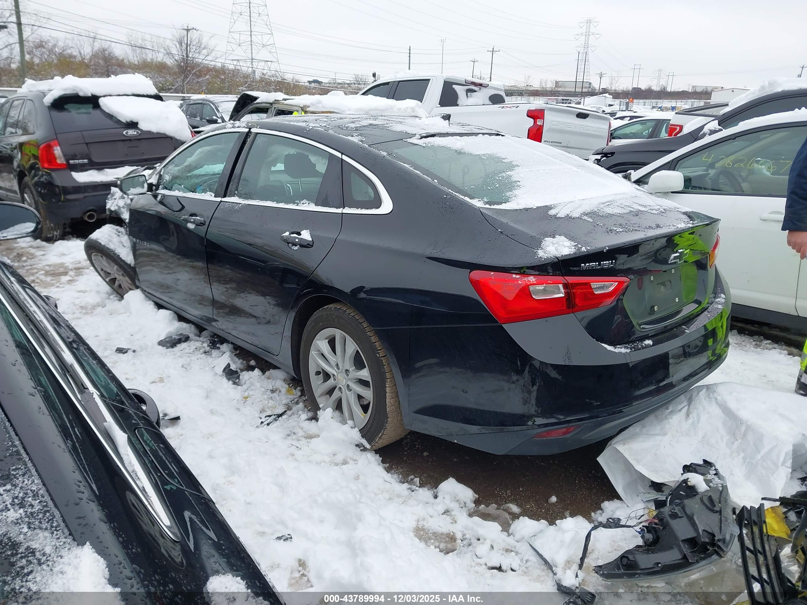 CHEVROLET MALIBU image 3