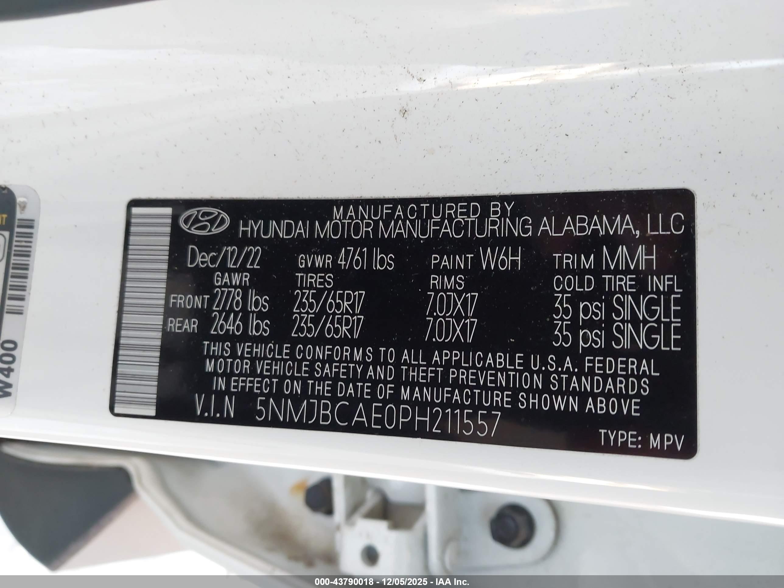 HYUNDAI TUCSON image 9