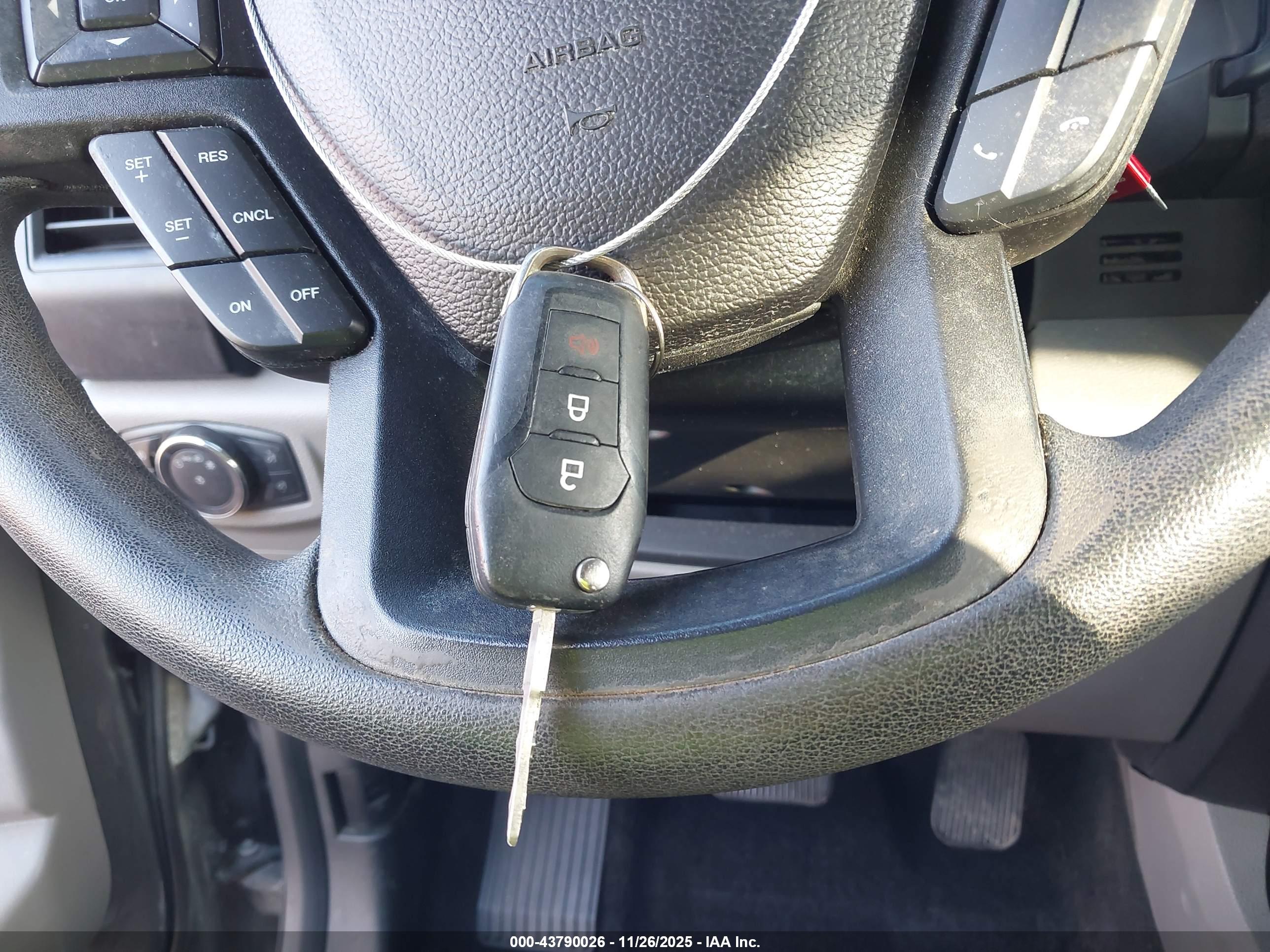 FORD F-150 image 11