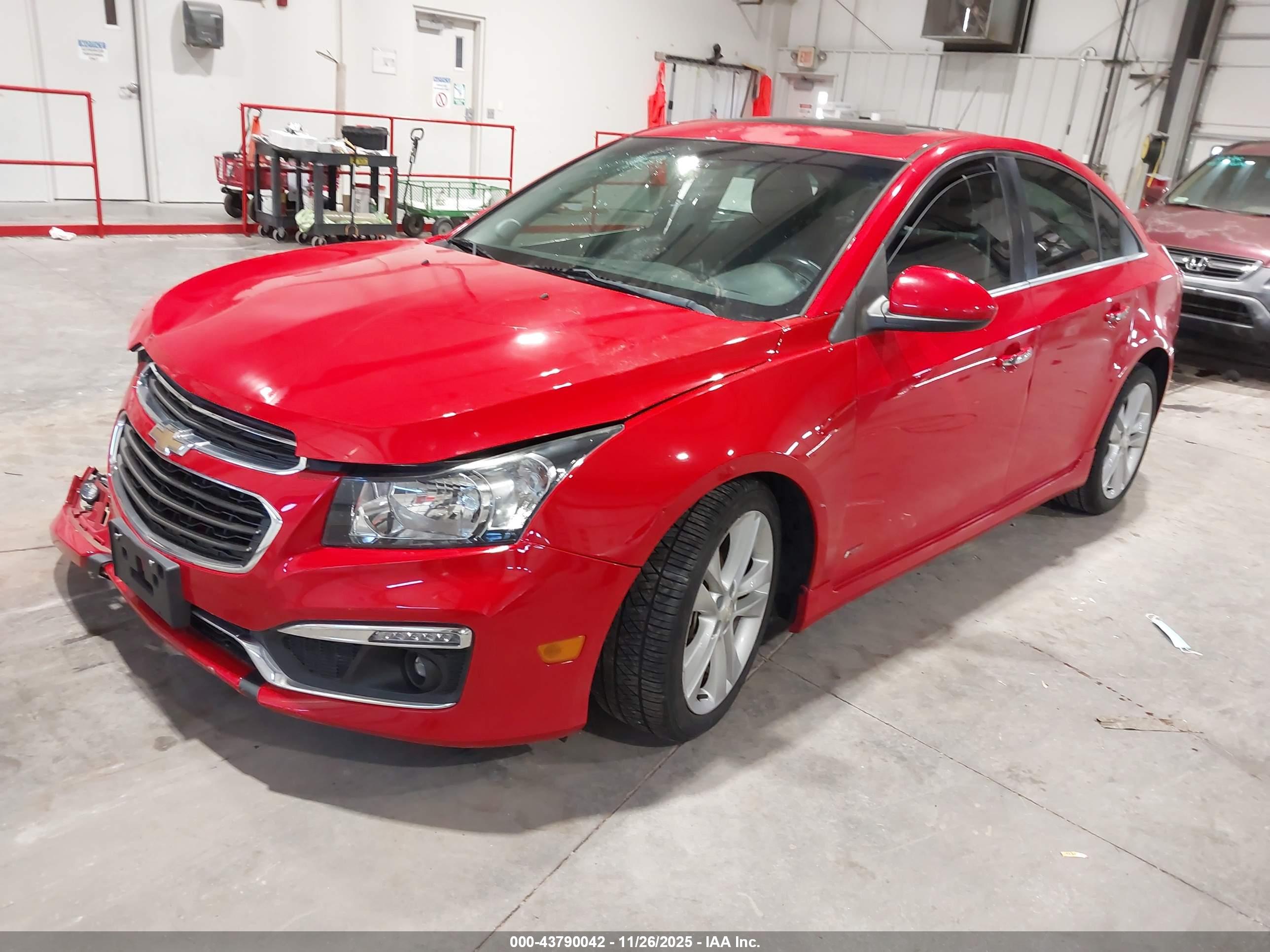 CHEVROLET CRUZE image 2