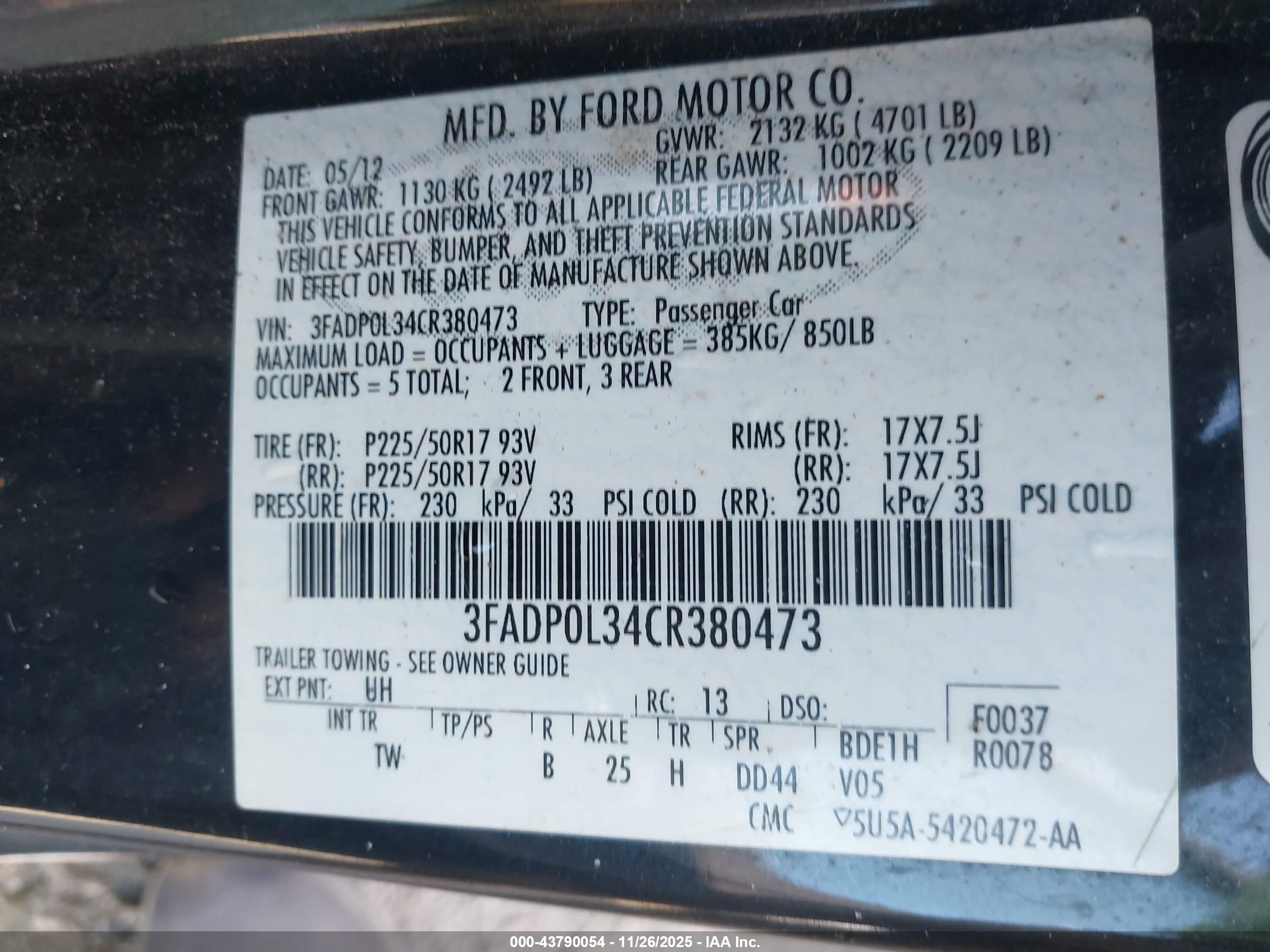 FORD FUSION image 9