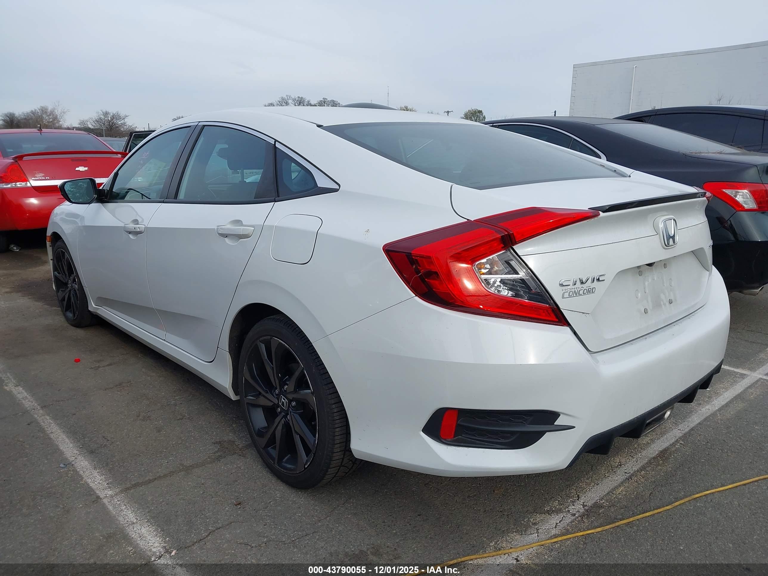 HONDA CIVIC image 3