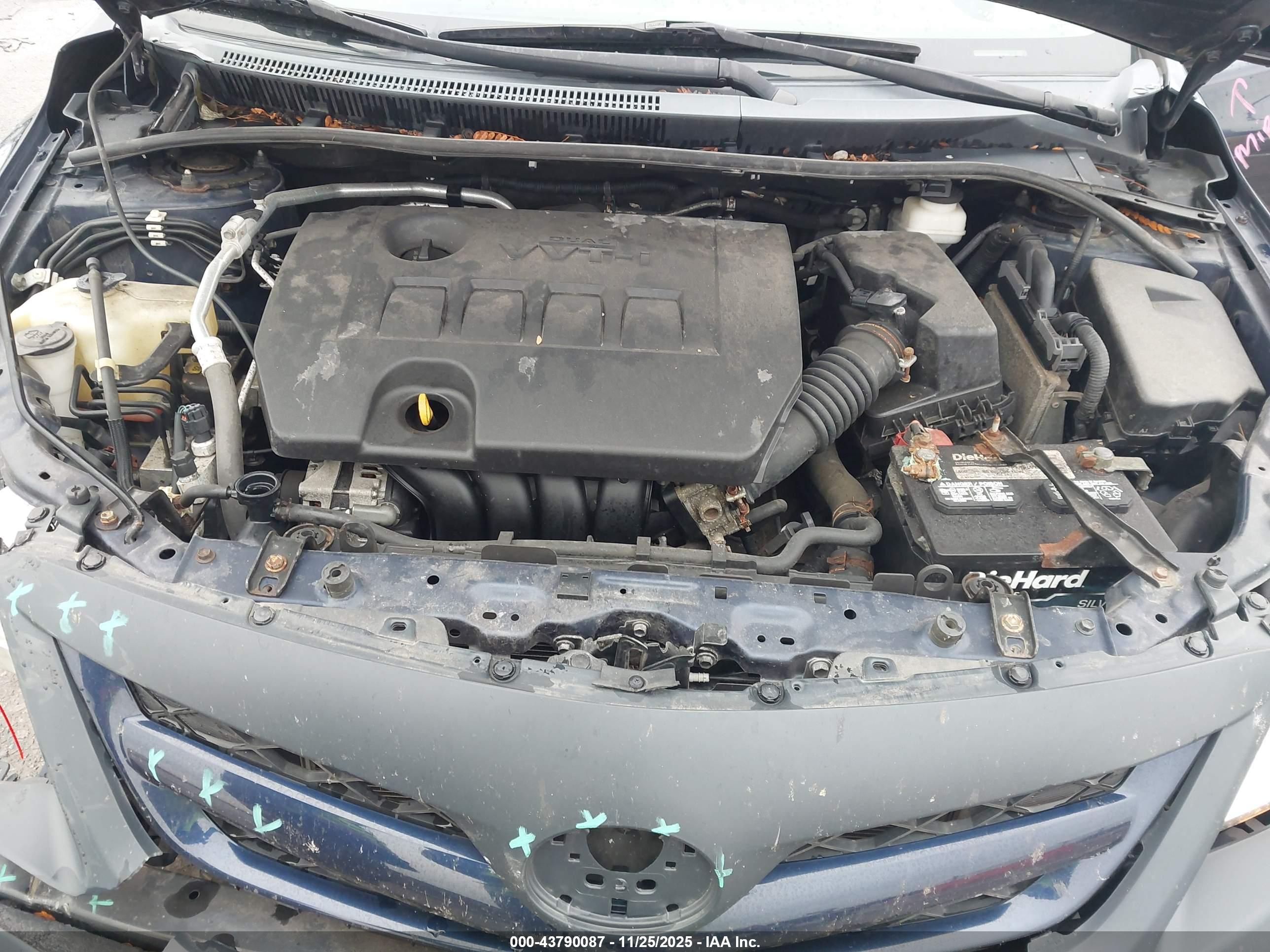 TOYOTA COROLLA image 10