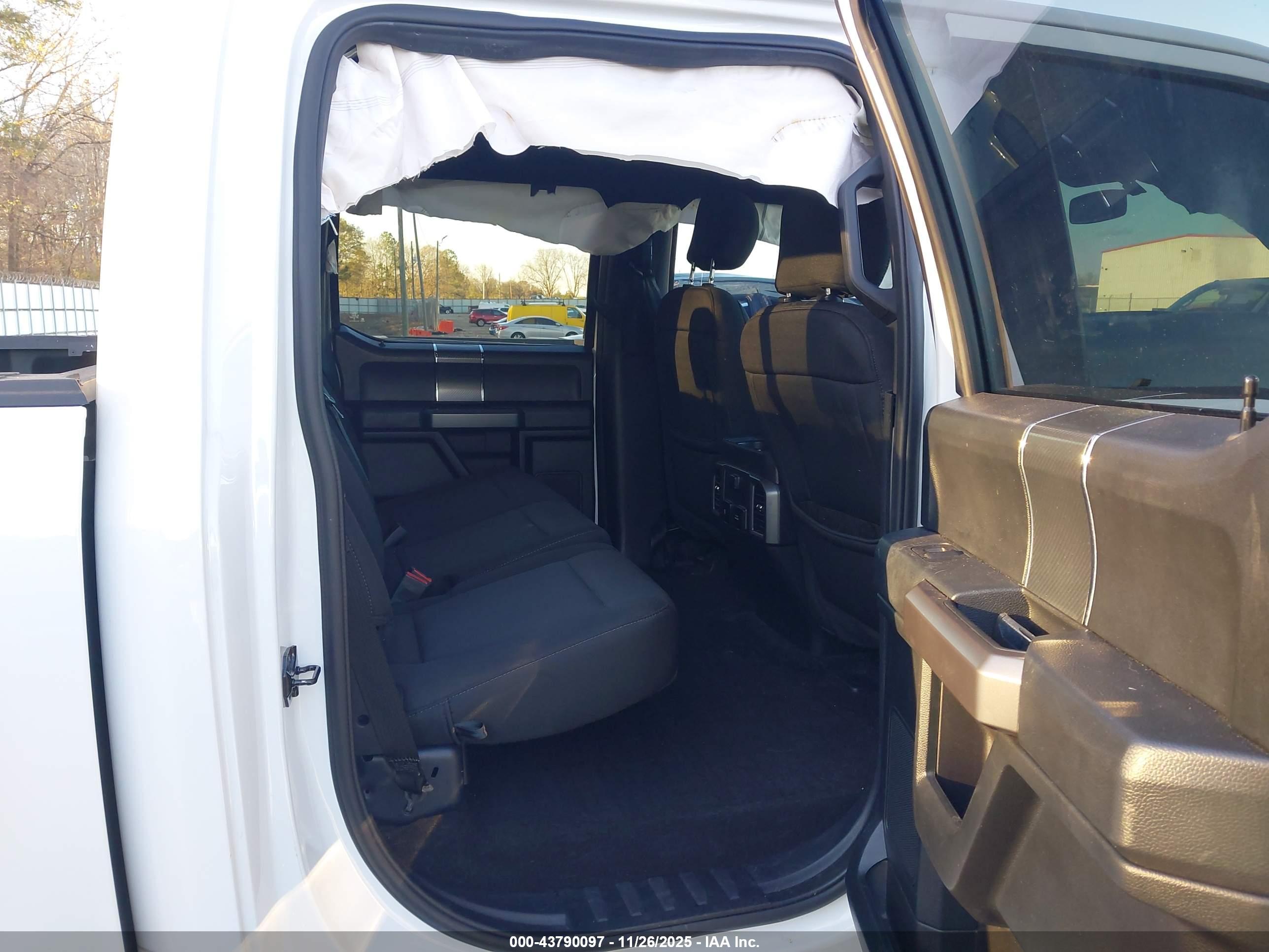 FORD F-150 image 8