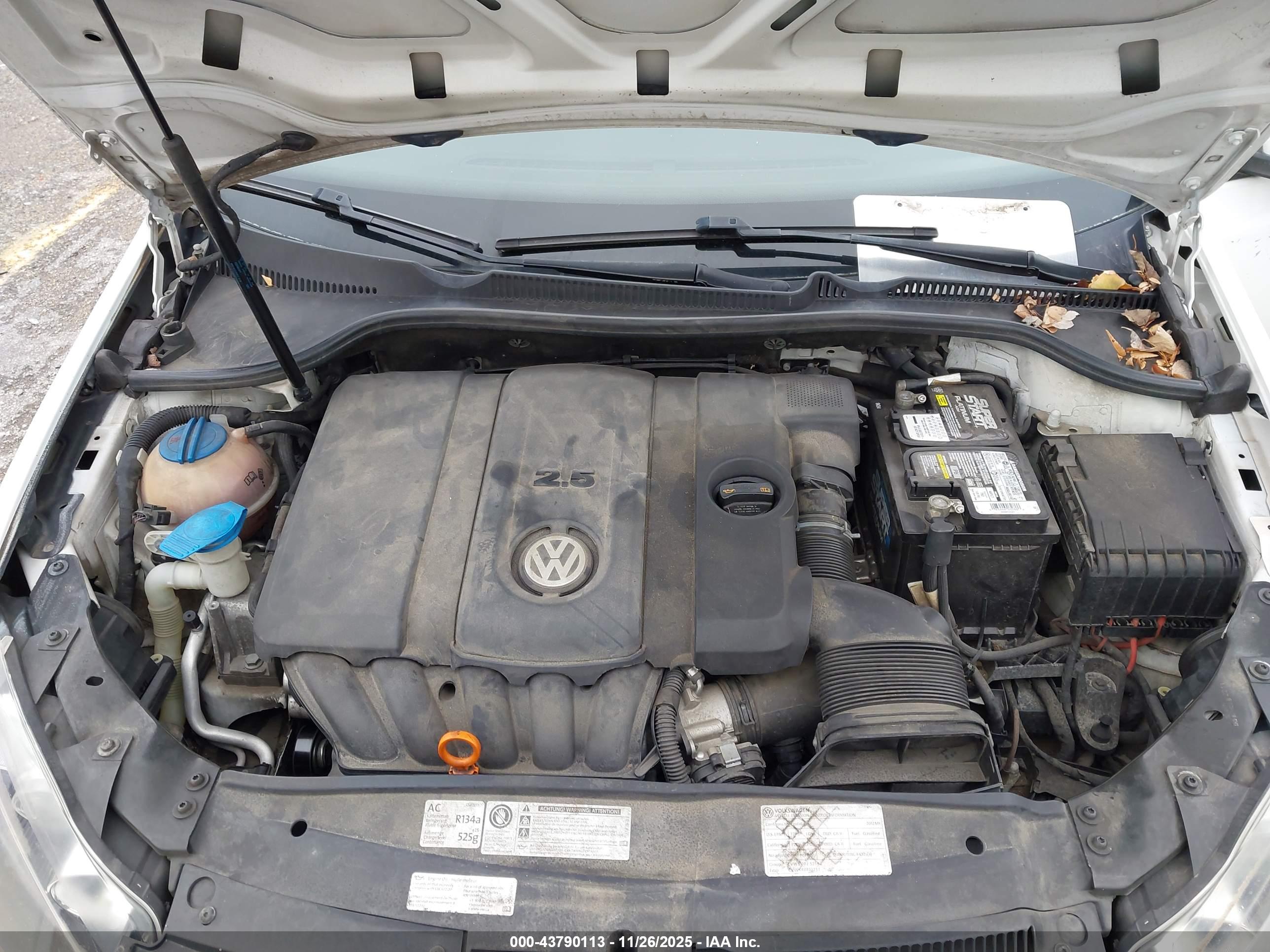 VOLKSWAGEN GOLF image 10
