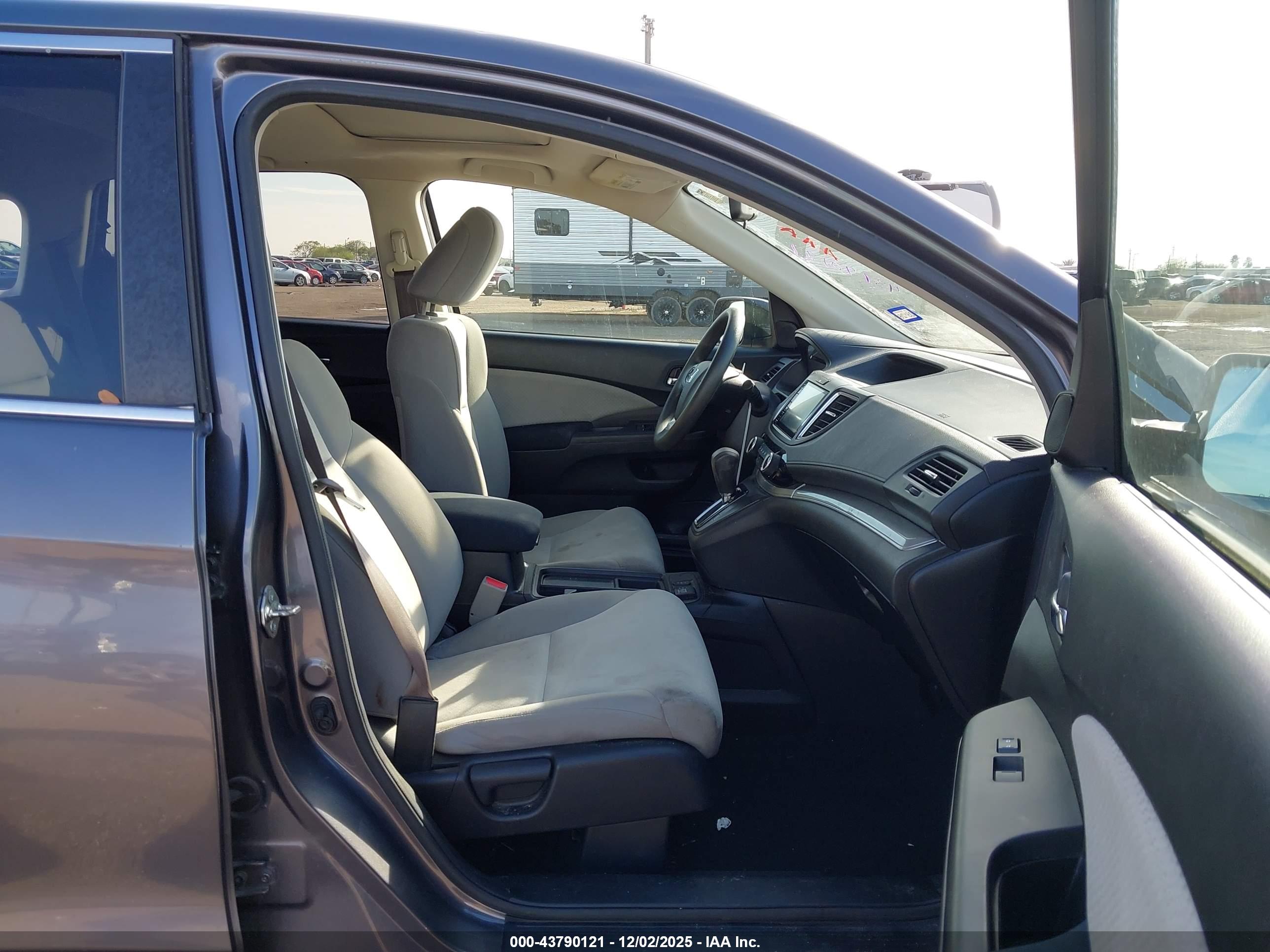 HONDA CR-V image 5