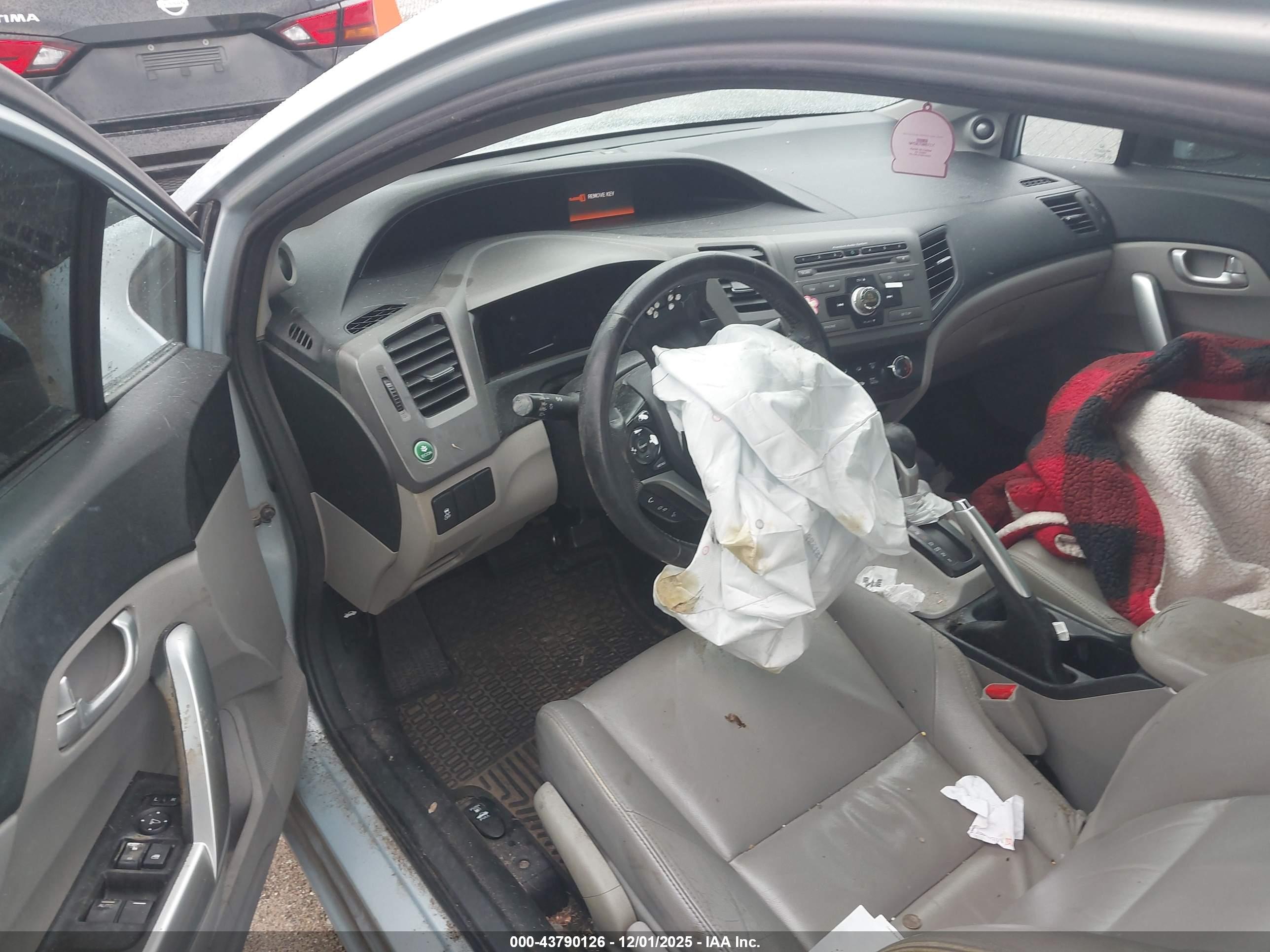 HONDA CIVIC image 7