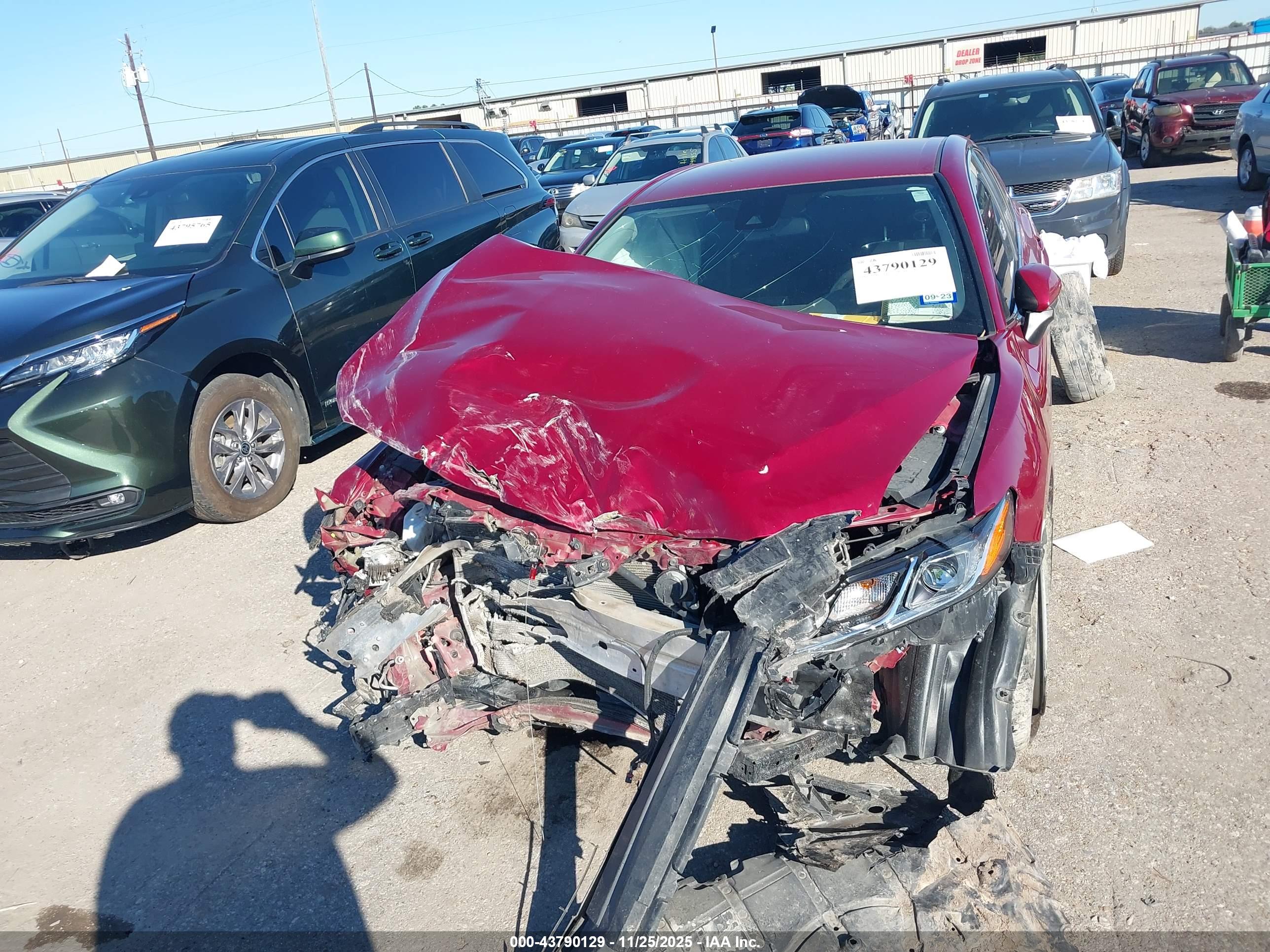 TOYOTA CAMRY image 6