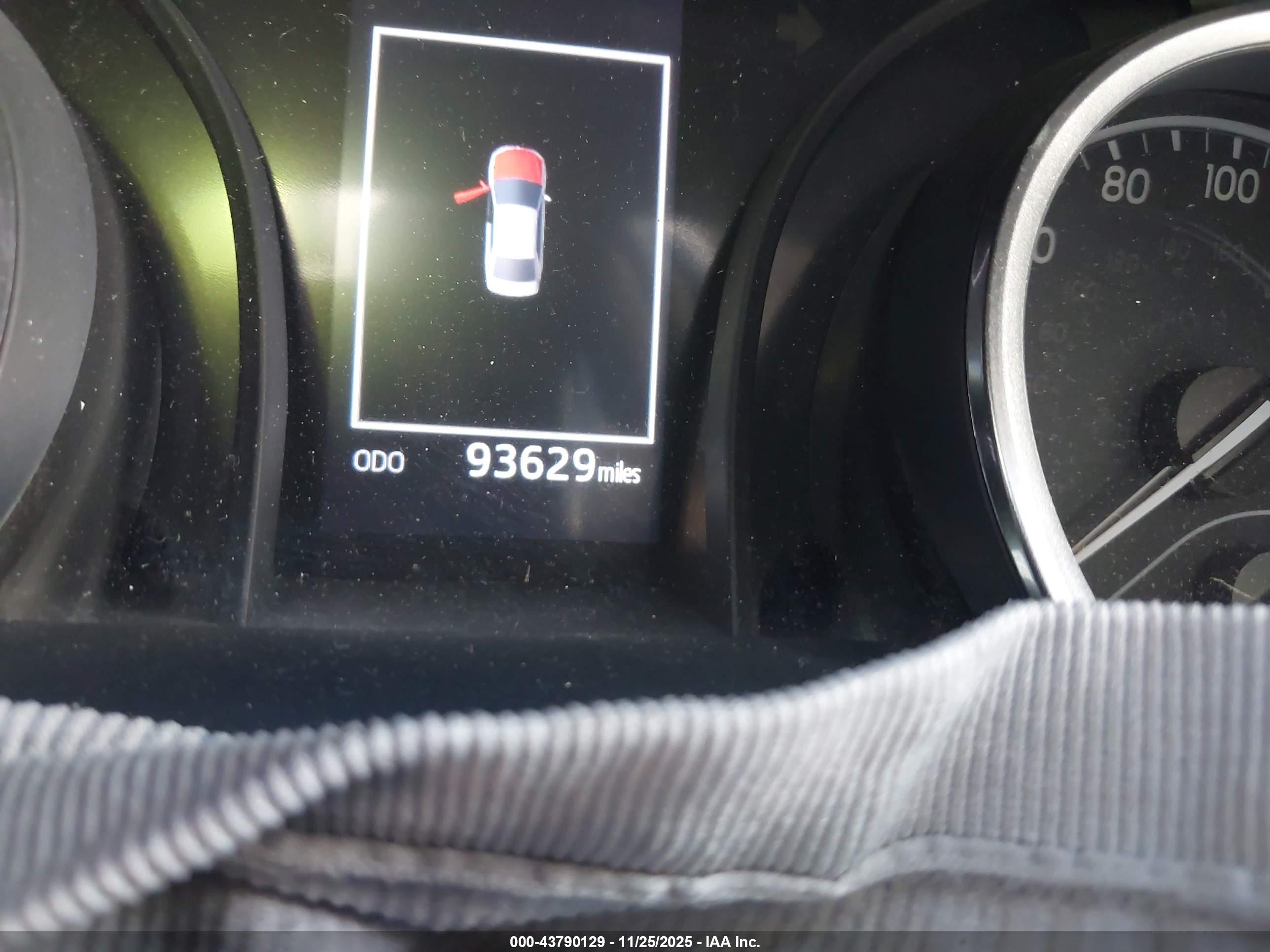 TOYOTA CAMRY image 7